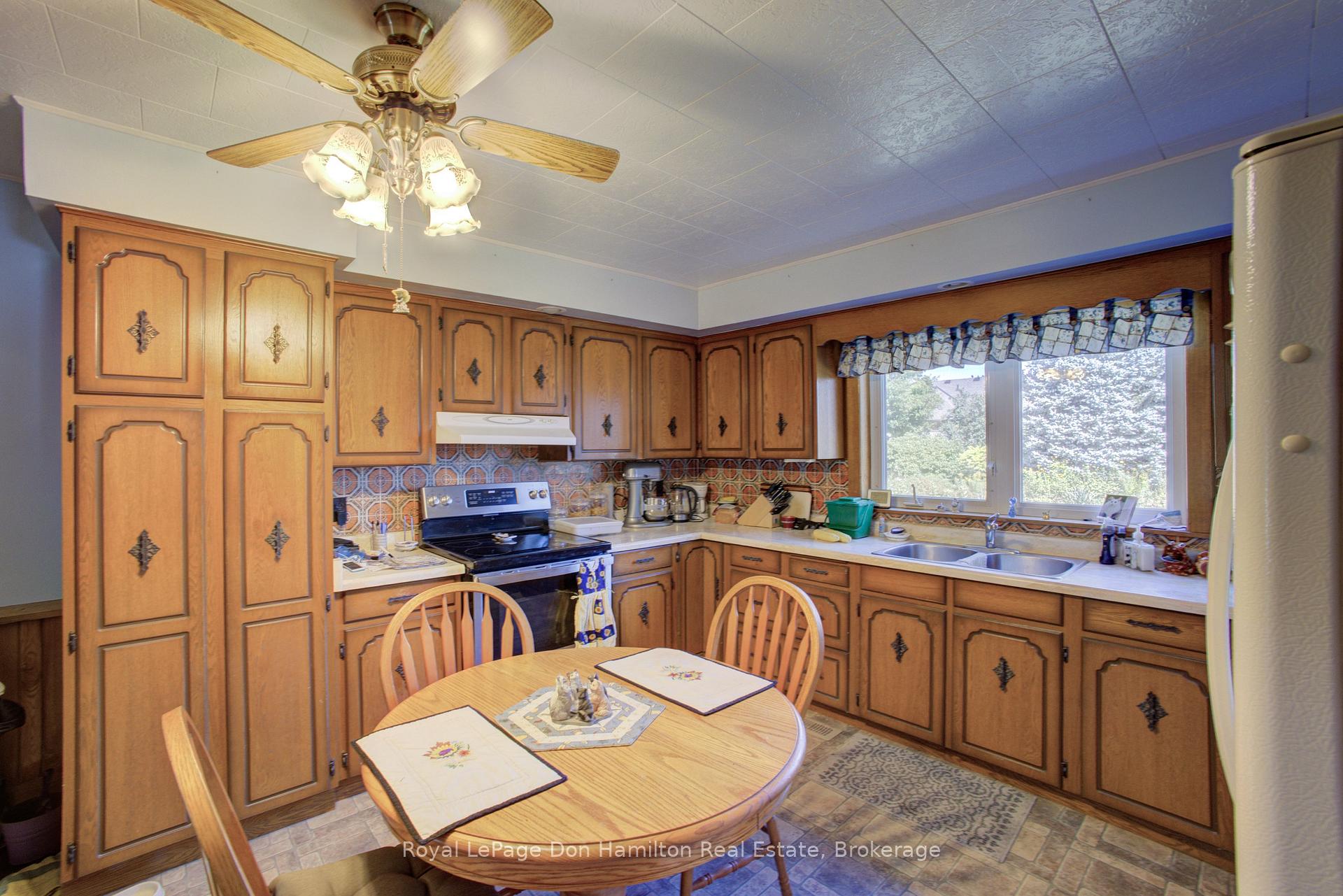 Photo 10 of 3045 Station Road, Howick — HOMEH