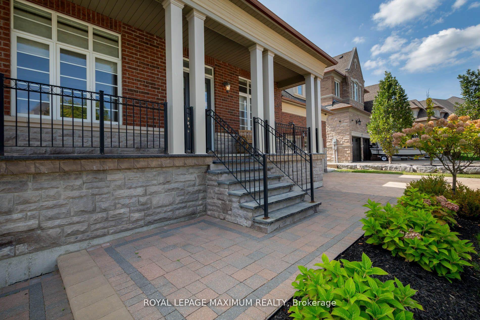 Photo 3 of 4 Blue Beech Trail, King, Nobleton — HOMEH