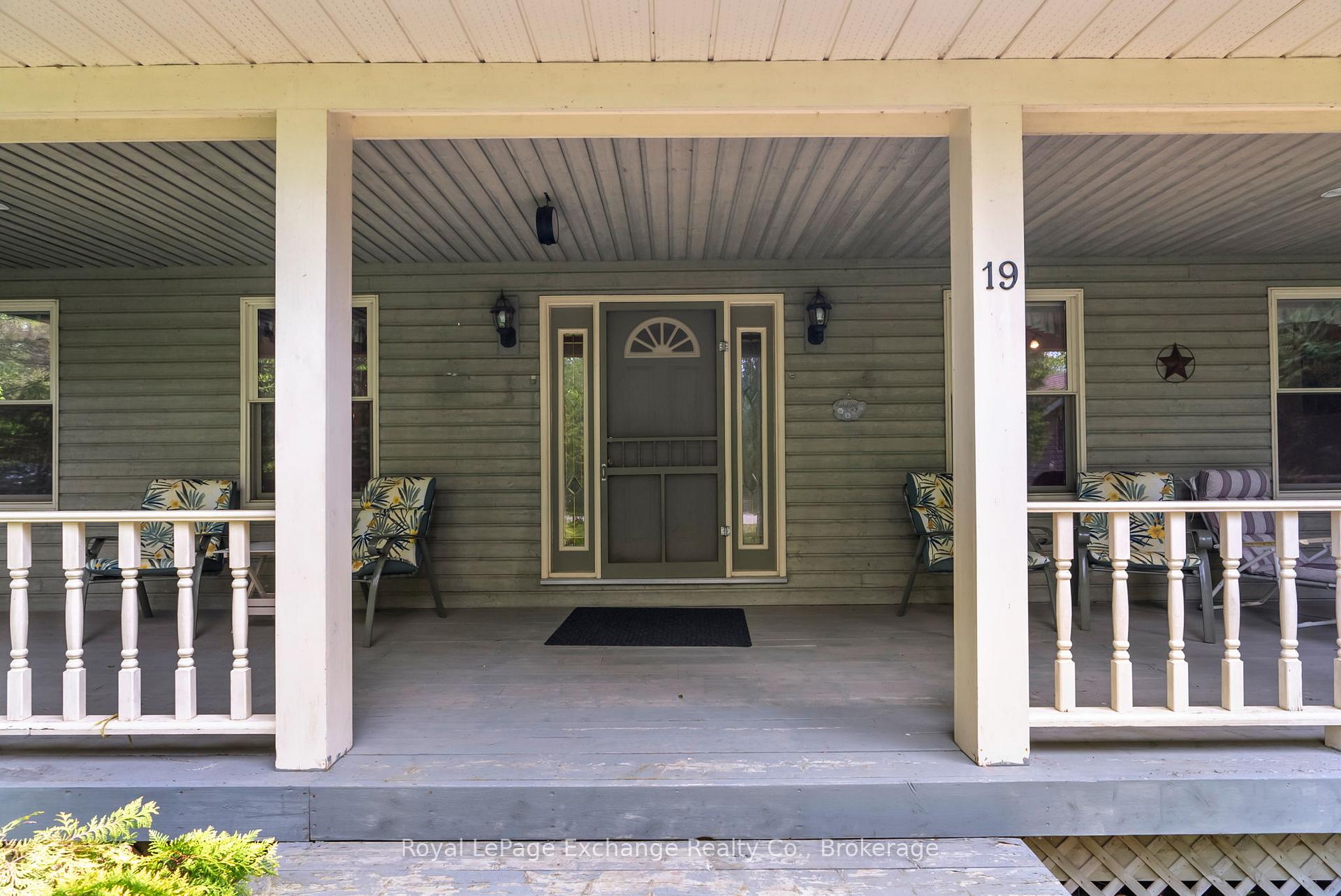 Photo 3 of 19 Kuehner Street, Kincardine — HOMEH