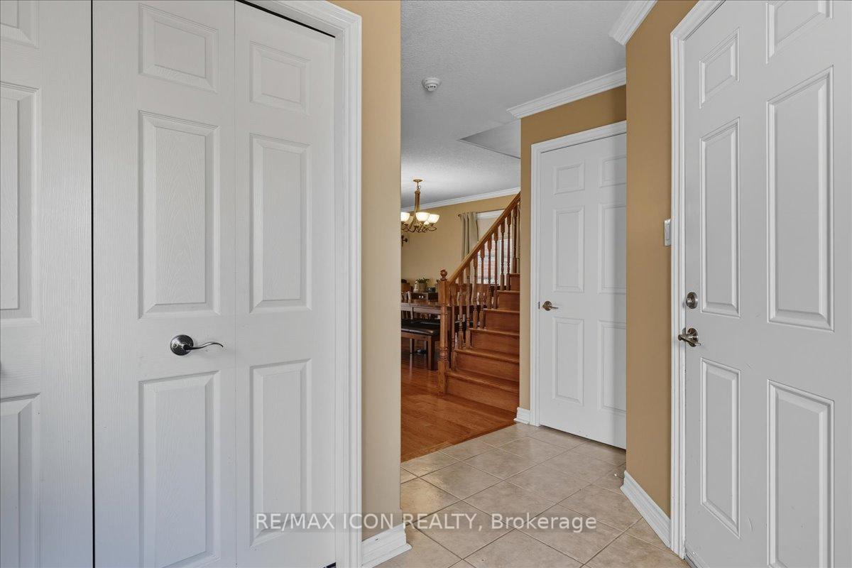 Photo 6 of 57 Tweedsdale Street, Kitchener — HOMEH