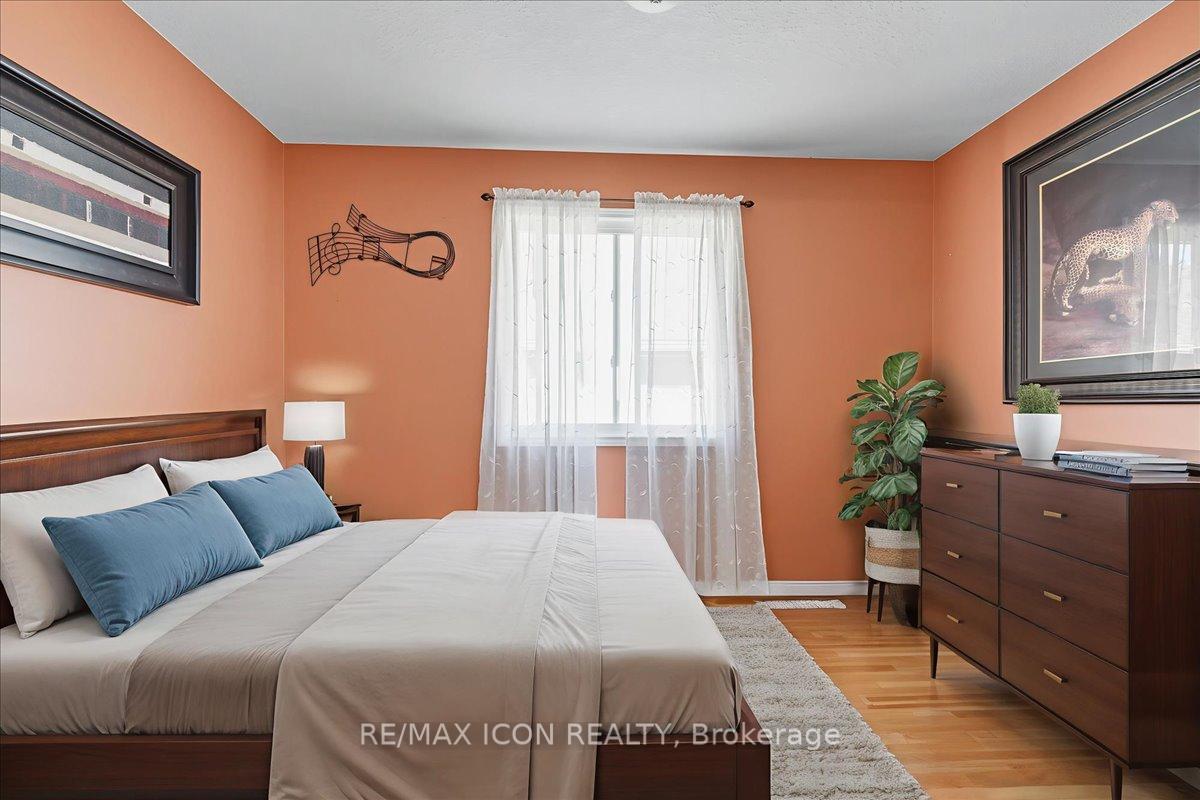 Photo 21 of 57 Tweedsdale Street, Kitchener — HOMEH
