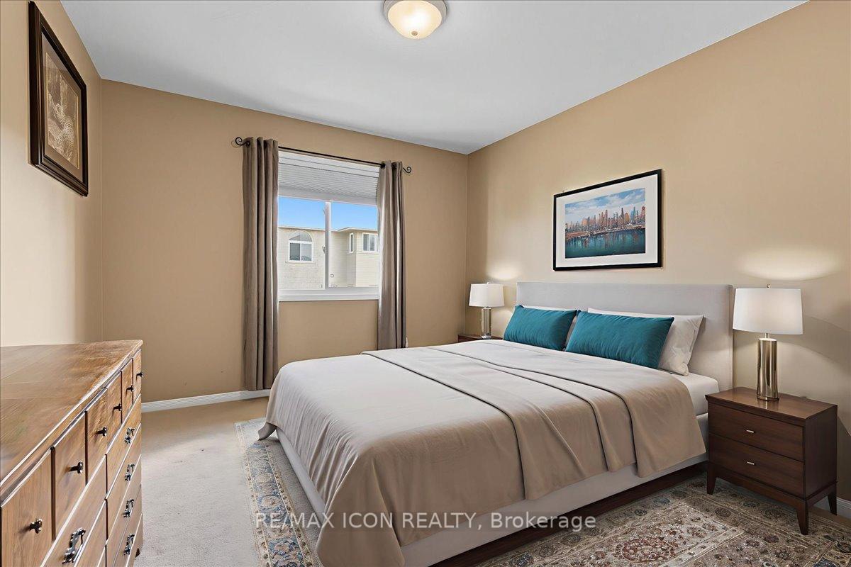 Photo 23 of 57 Tweedsdale Street, Kitchener — HOMEH