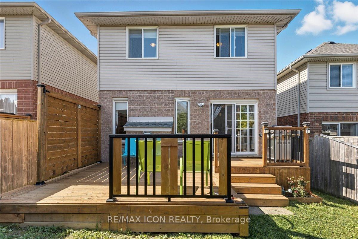 Photo 32 of 57 Tweedsdale Street, Kitchener — HOMEH