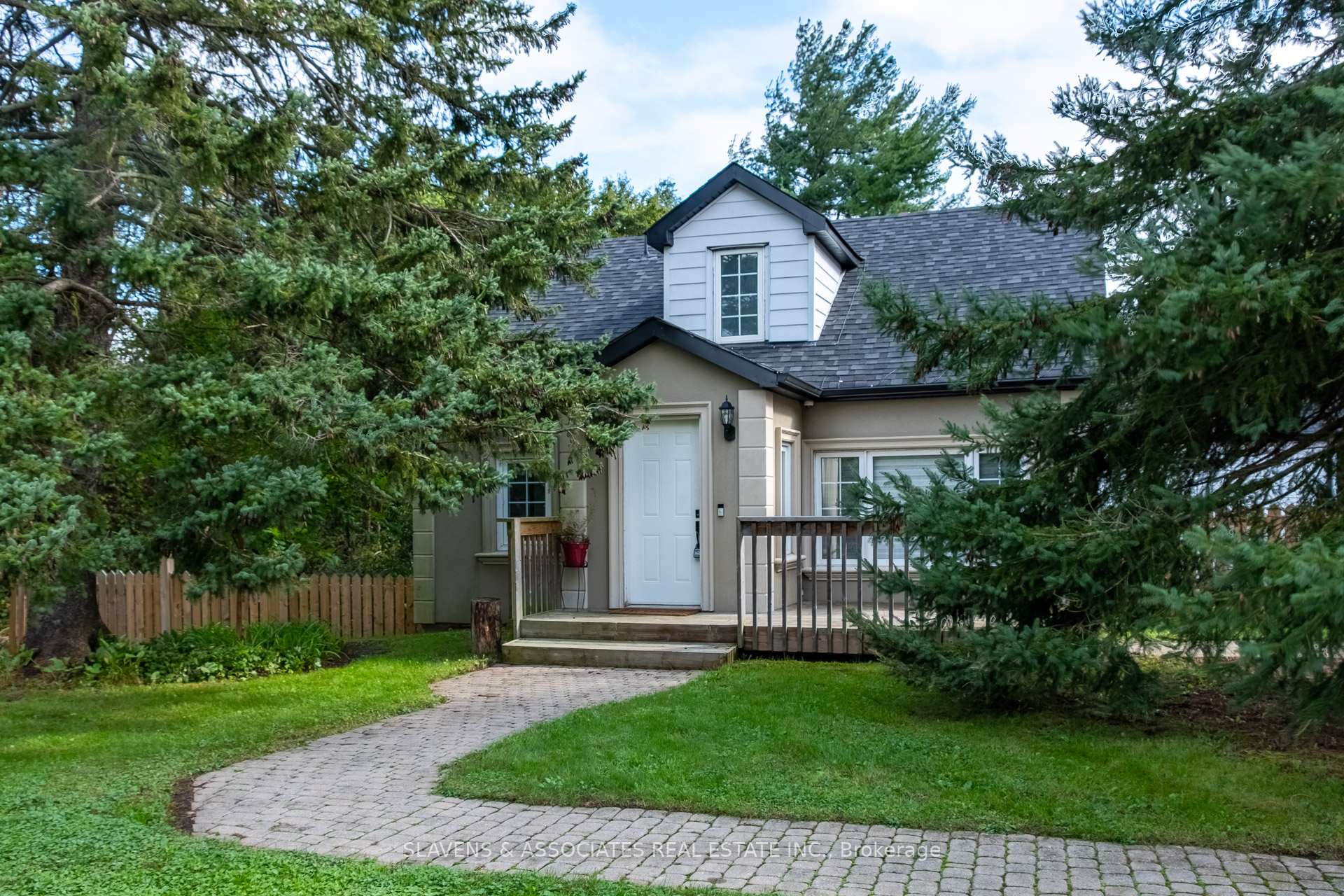 Photo 1 of 13385 Jane Street, King, King City — HOMEH