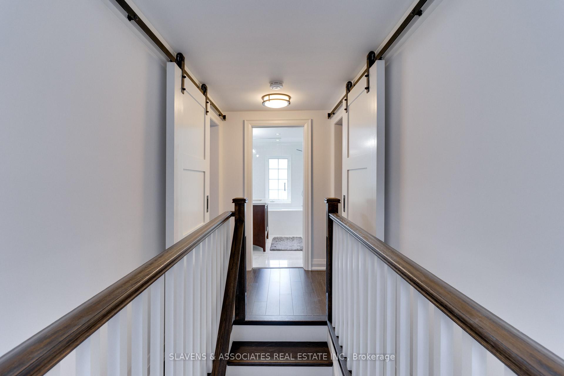 Photo 8 of 13385 Jane Street, King, King City — HOMEH