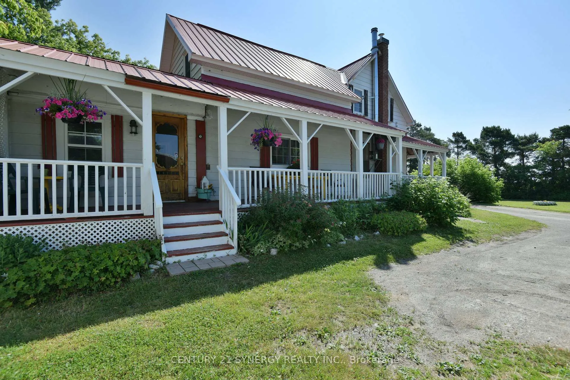 Photo 5 of 1519 Russett Drive, McNab/Braeside, Mcnab/Braeside Twps — HOMEH