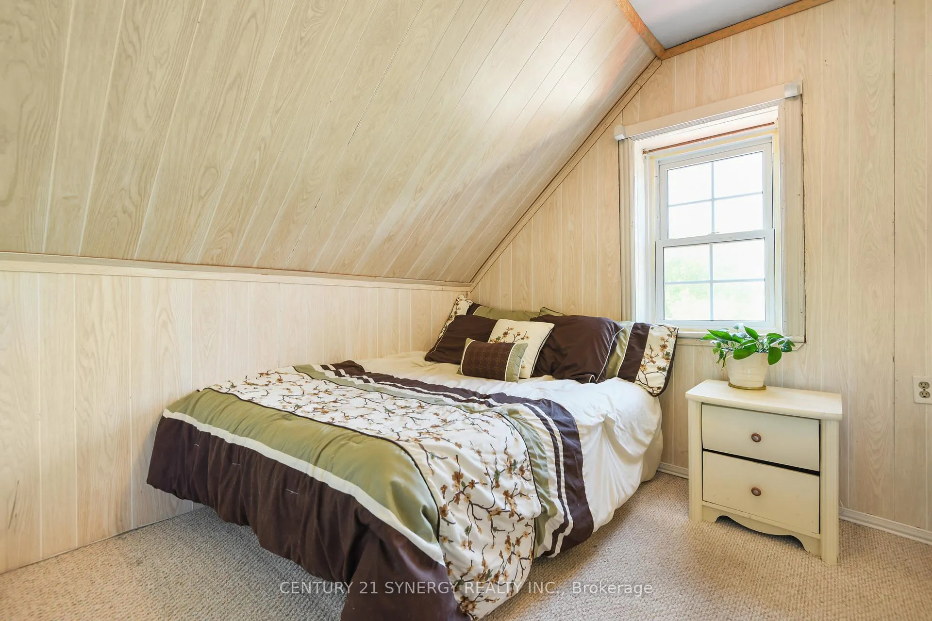 Photo 21 of 1519 Russett Drive, McNab/Braeside, Mcnab/Braeside Twps — HOMEH