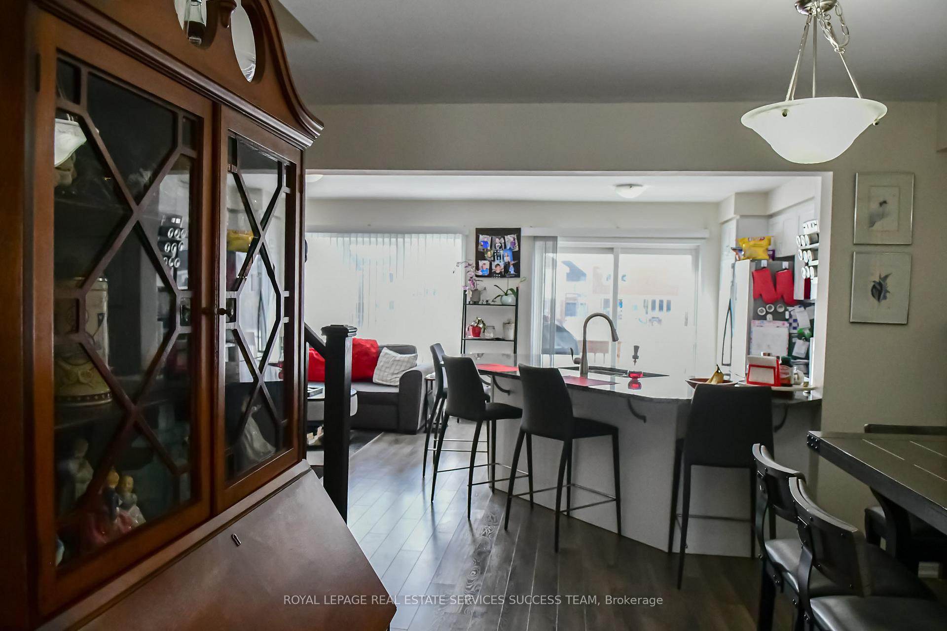 Photo 7 of 230 Waterbrook Lane, Kitchener — HOMEH