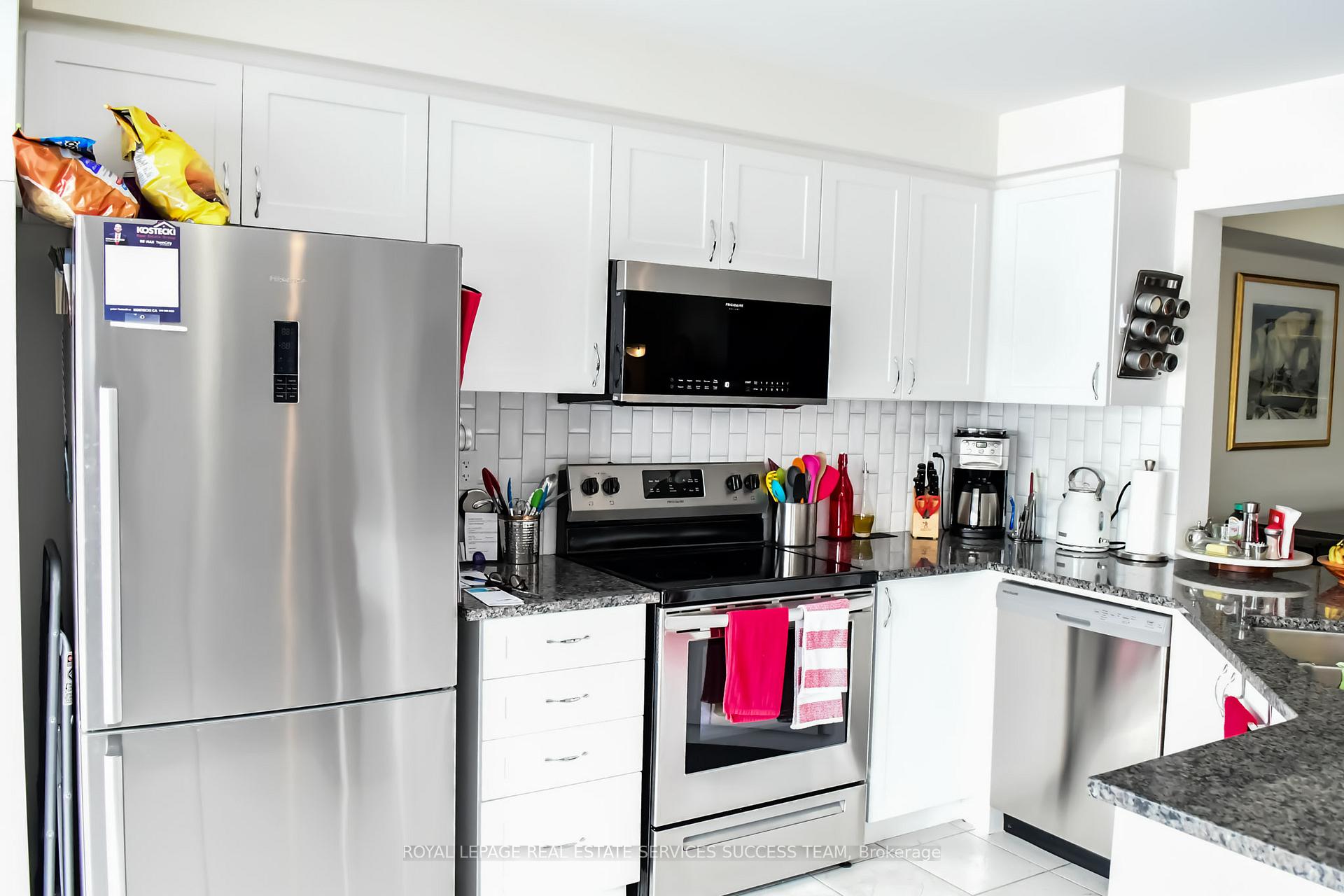 Photo 8 of 230 Waterbrook Lane, Kitchener — HOMEH