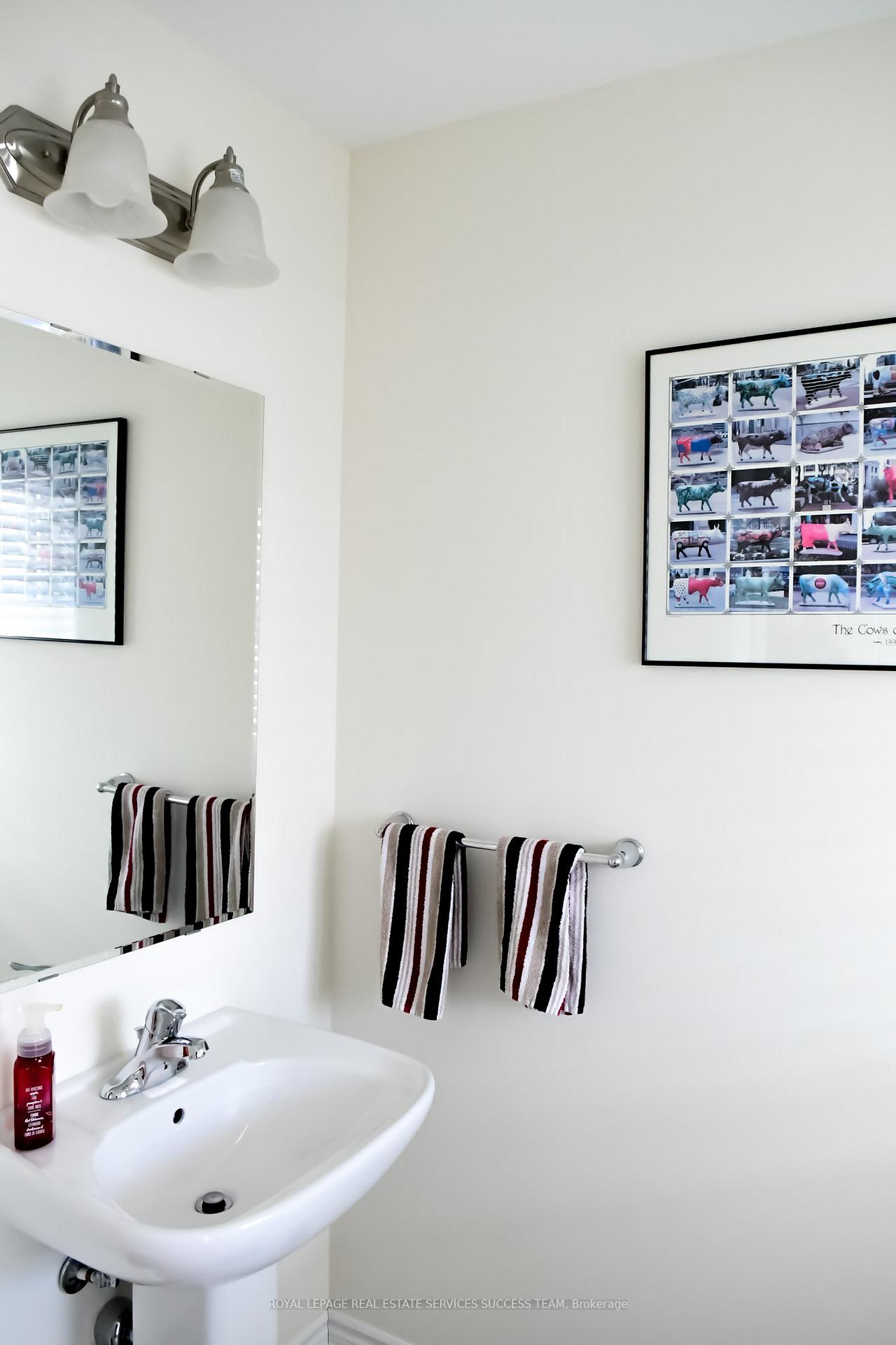 Photo 10 of 230 Waterbrook Lane, Kitchener — HOMEH