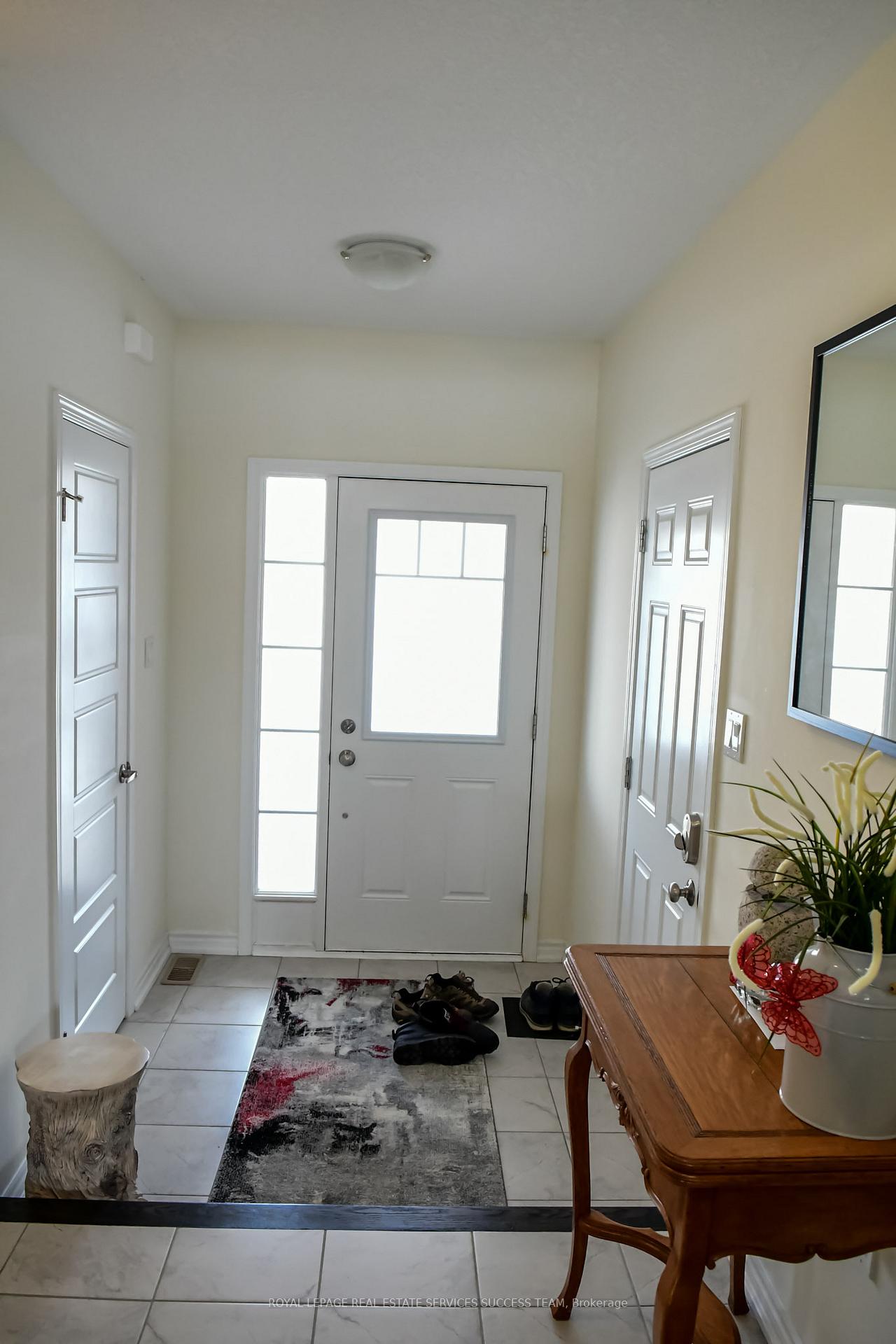 Photo 12 of 230 Waterbrook Lane, Kitchener — HOMEH