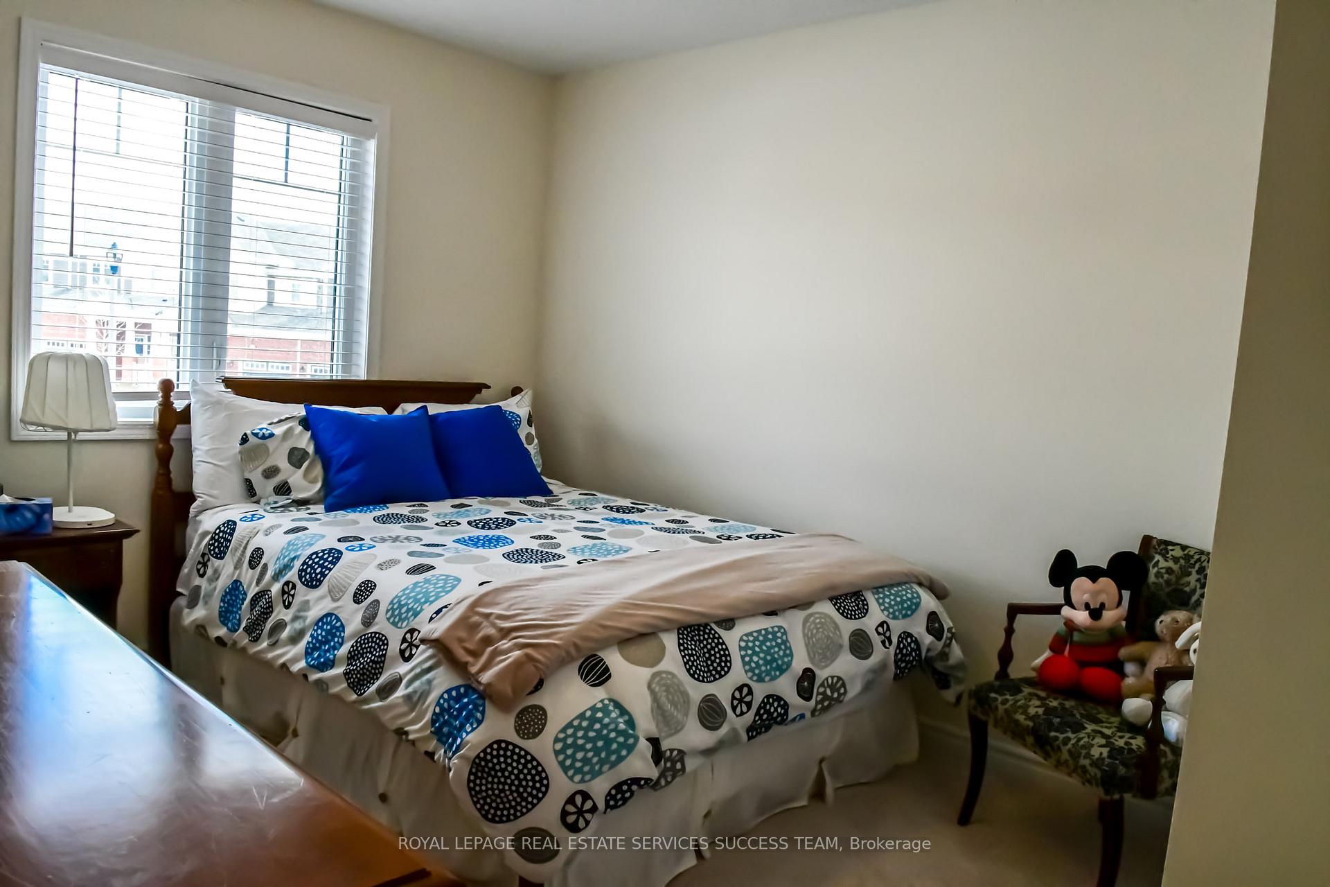 Photo 24 of 230 Waterbrook Lane, Kitchener — HOMEH