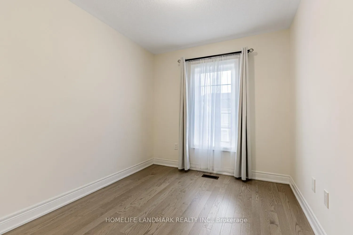 Photo 34 of 47 Andress Way, Markham, Cedarwood — HOMEH