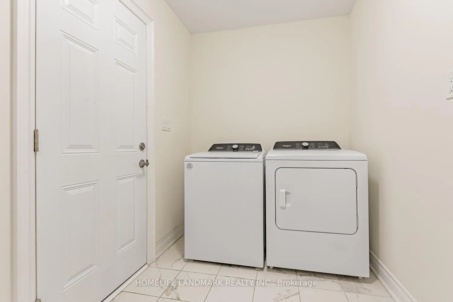 Photo 36 of 47 Andress Way, Markham, Cedarwood — HOMEH