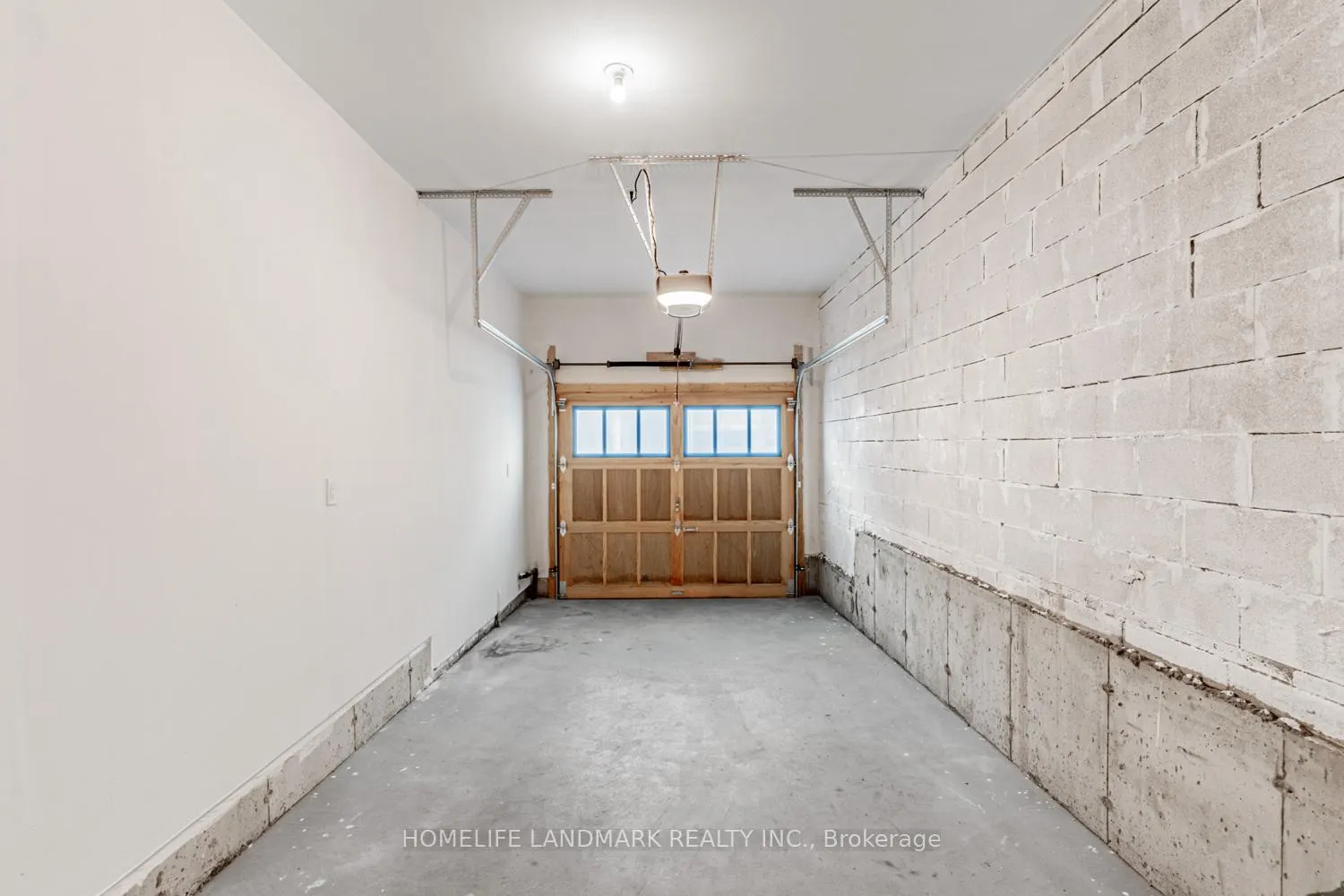 Photo 37 of 47 Andress Way, Markham, Cedarwood — HOMEH