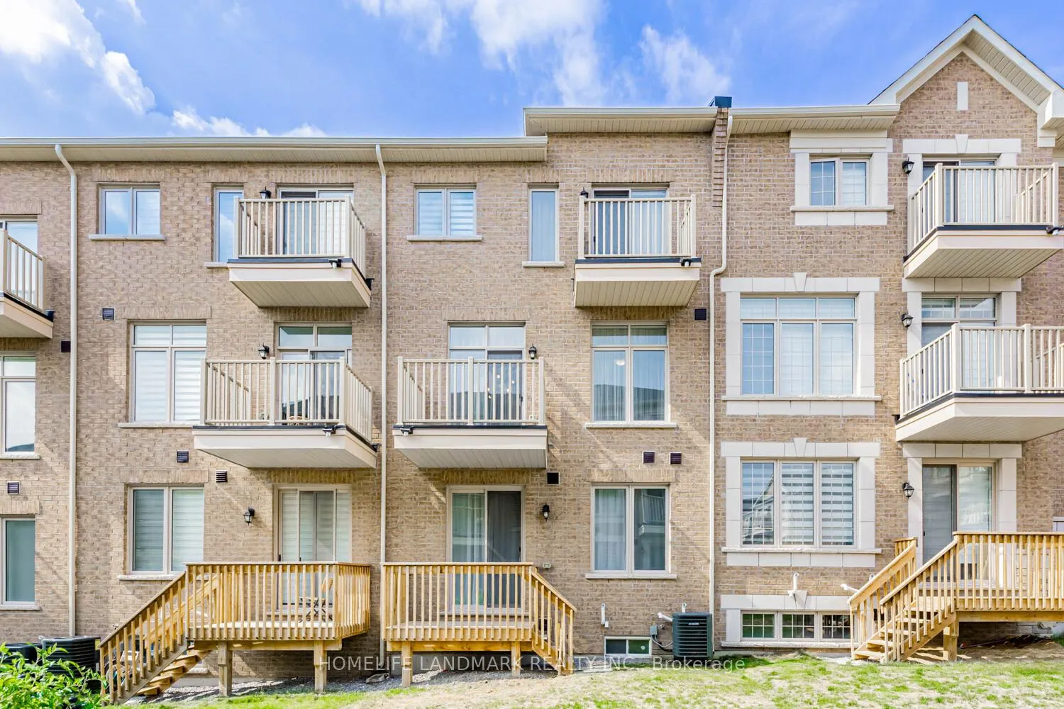 Photo 38 of 47 Andress Way, Markham, Cedarwood — HOMEH