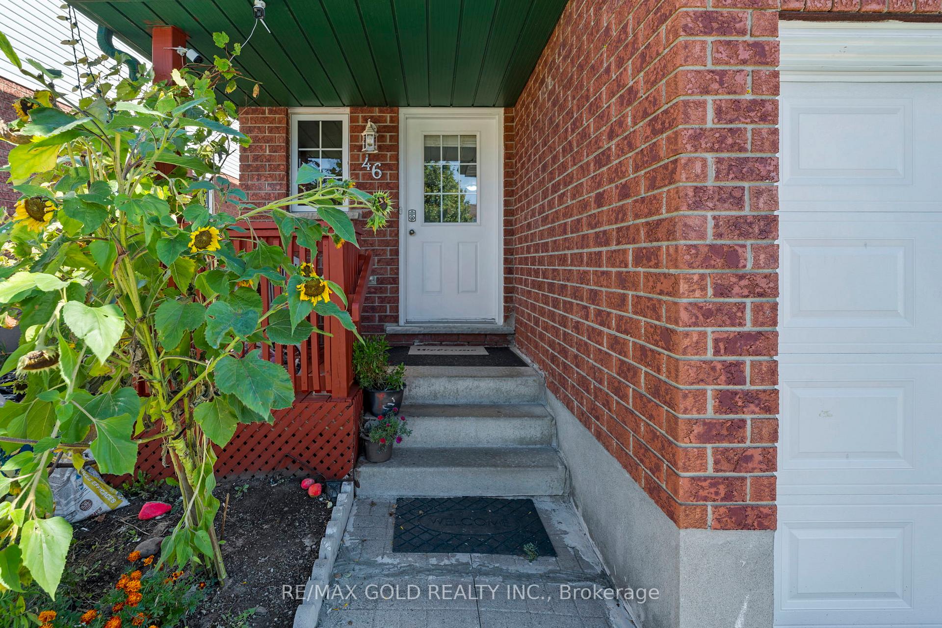 Photo 4 of 46 Activa Avenue, Kitchener, Larentian West — HOMEH