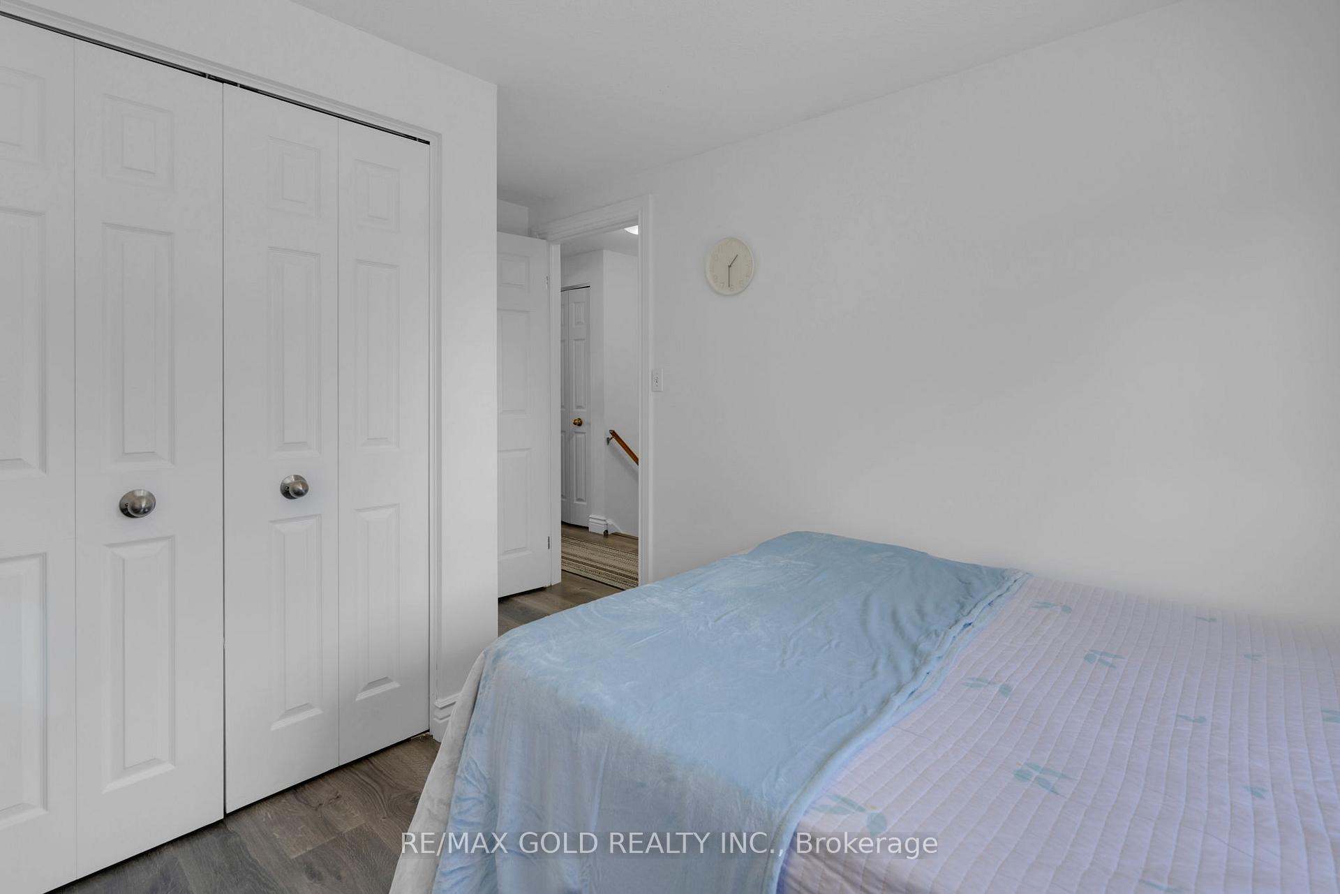 Photo 23 of 46 Activa Avenue, Kitchener, Larentian West — HOMEH