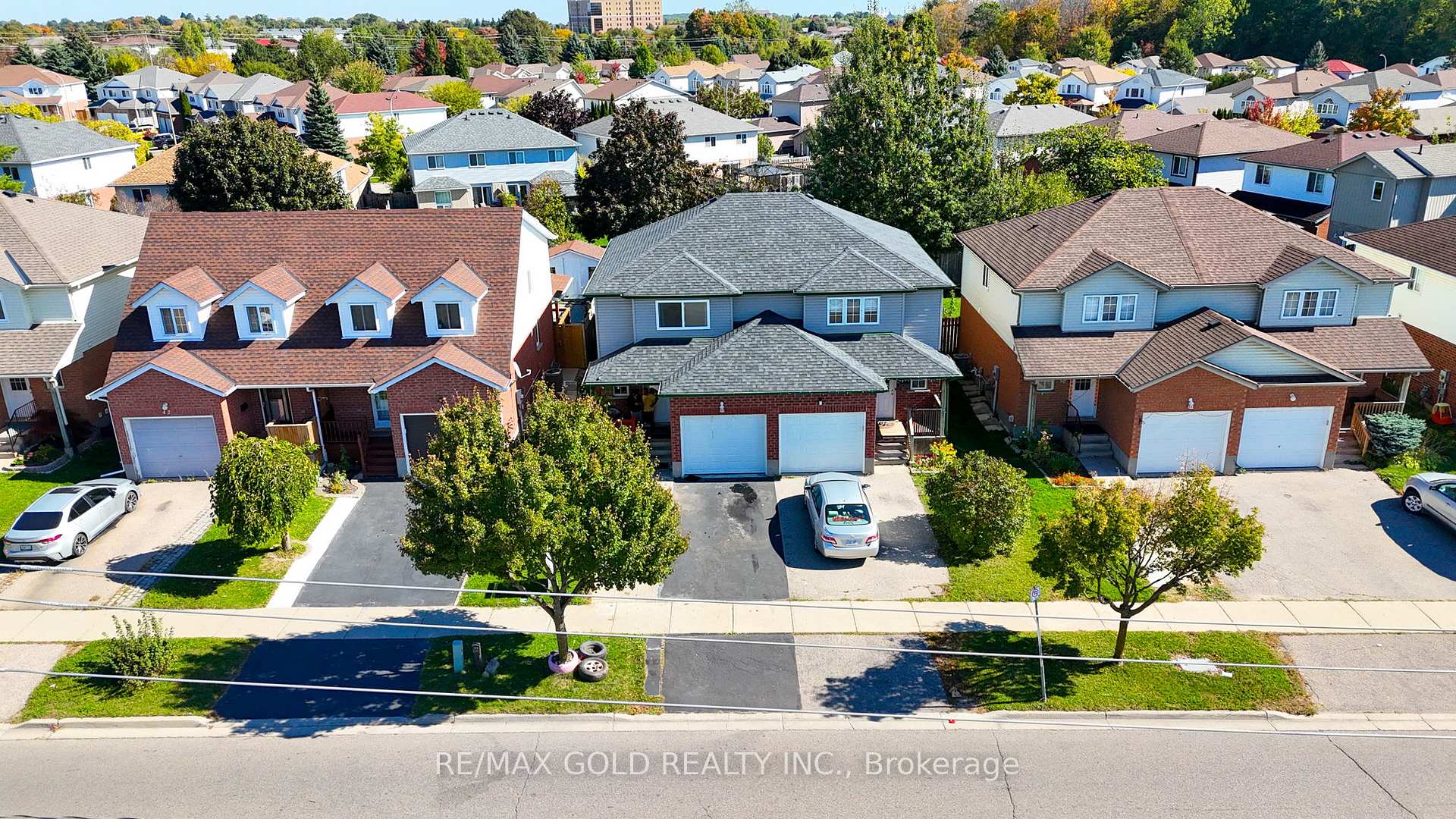 Photo 28 of 46 Activa Avenue, Kitchener, Larentian West — HOMEH