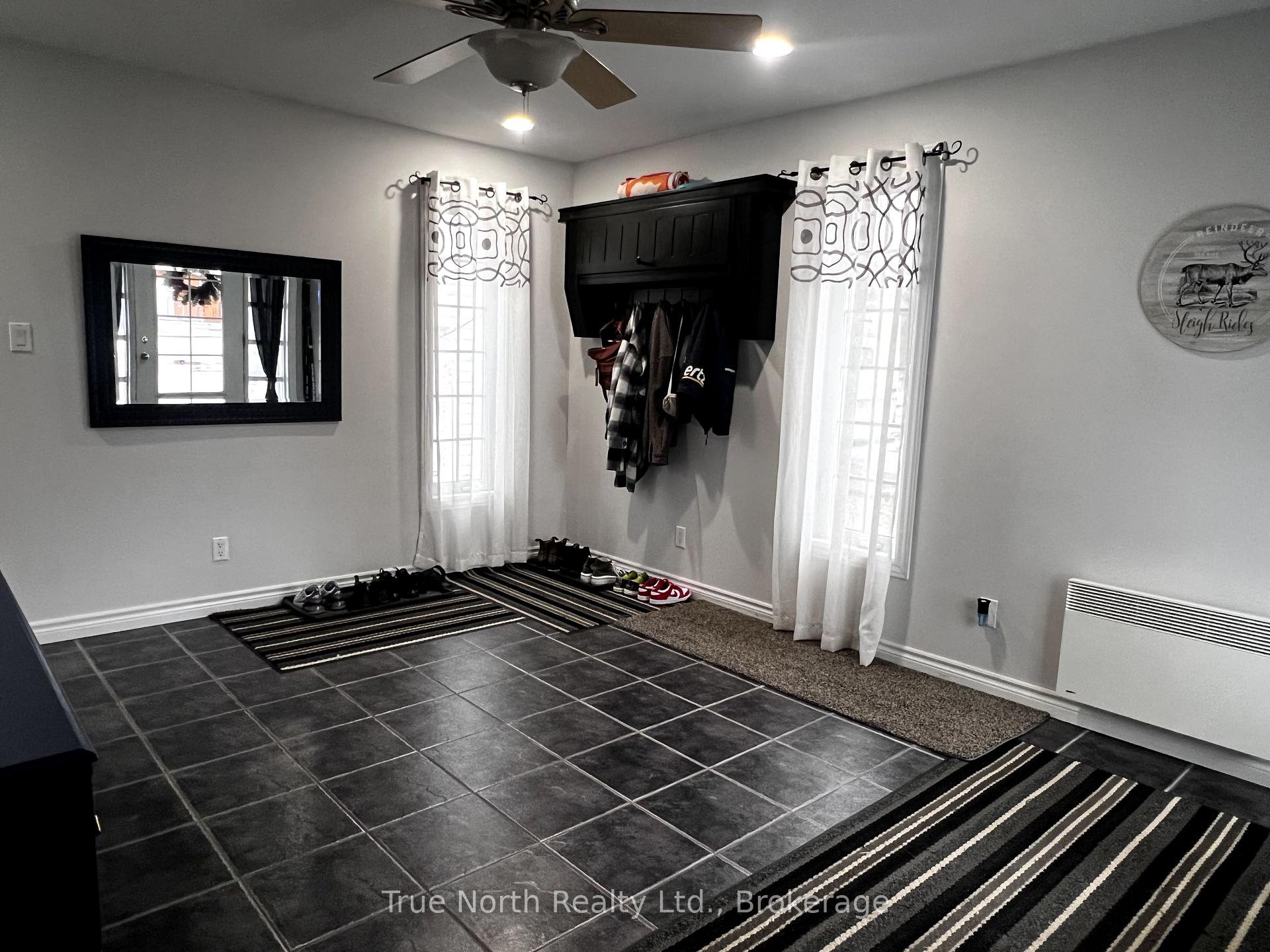 Photo 3 of 18 Victoria Street, Kapuskasing — HOMEH