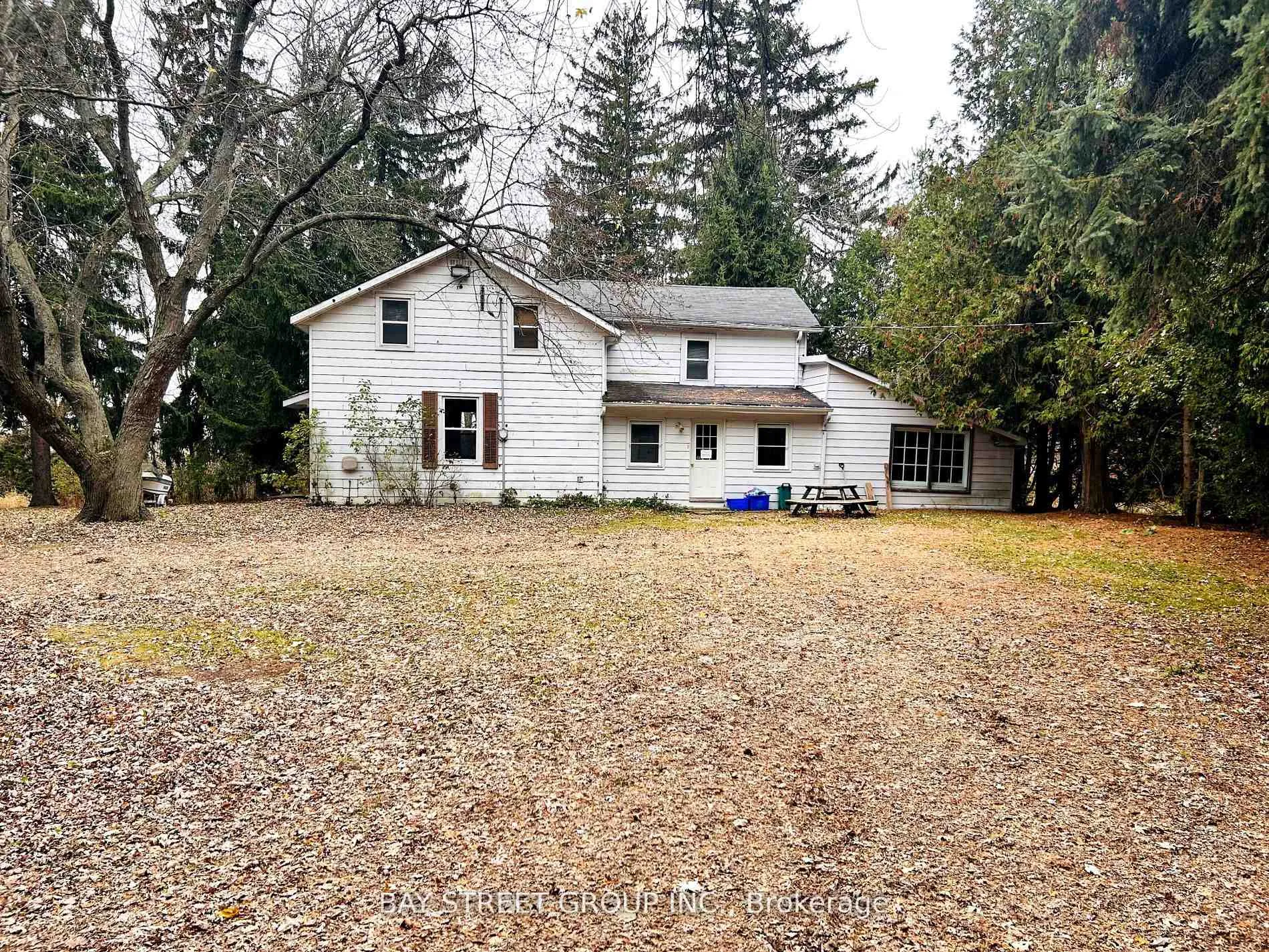 Front of 11288 Kennedy Road