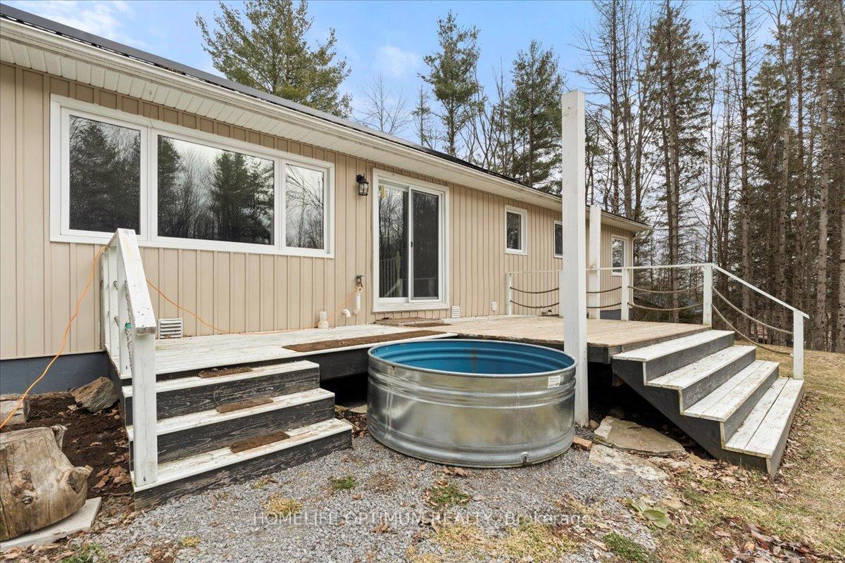 Photo 6 of 909 Harts Road, Madoc — HOMEH