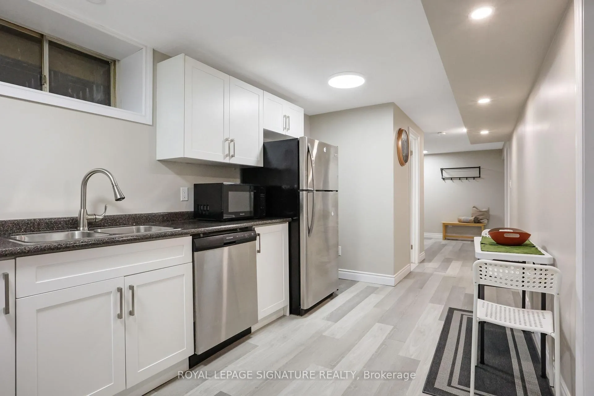Photo 20 of 1506 Queen's Boulevard, Kitchener — HOMEH