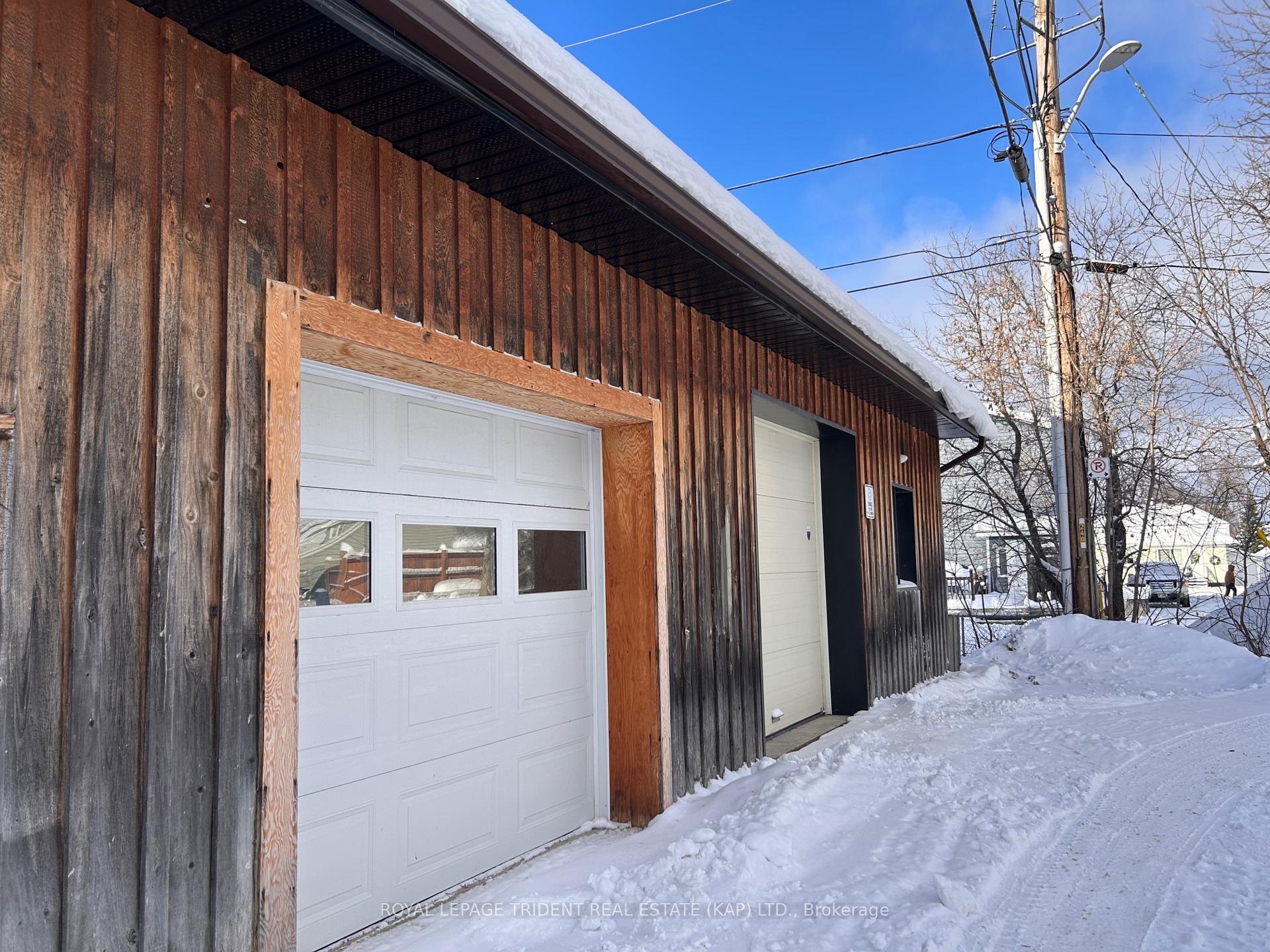 Photo 3 of 11 Cain Avenue, Kapuskasing — HOMEH