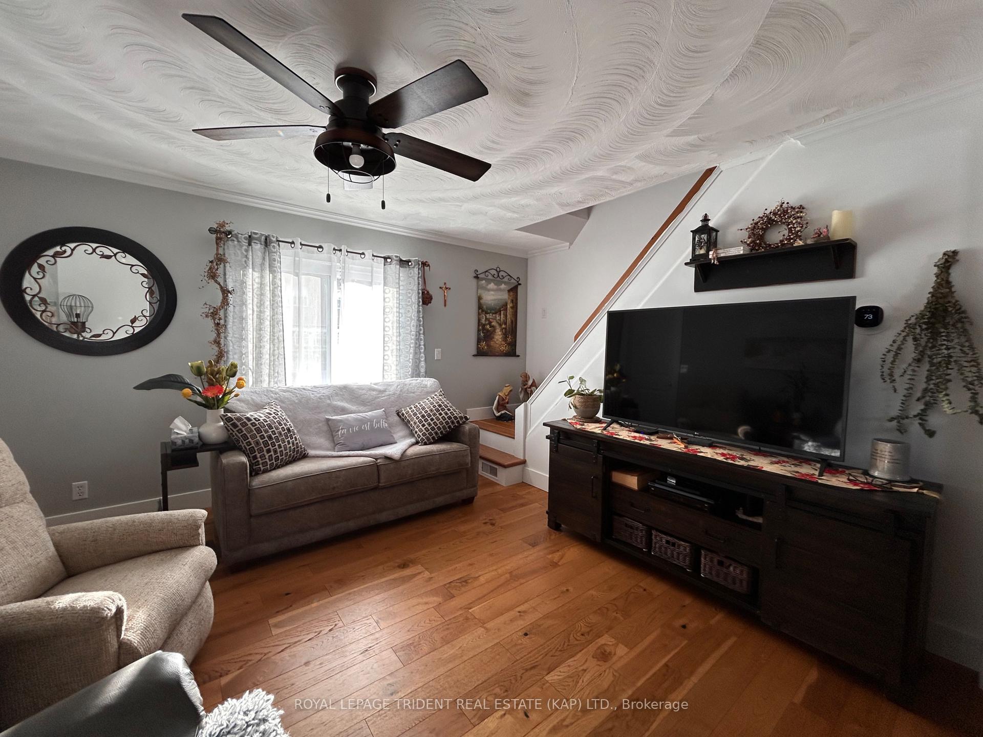 Photo 15 of 11 Cain Avenue, Kapuskasing — HOMEH