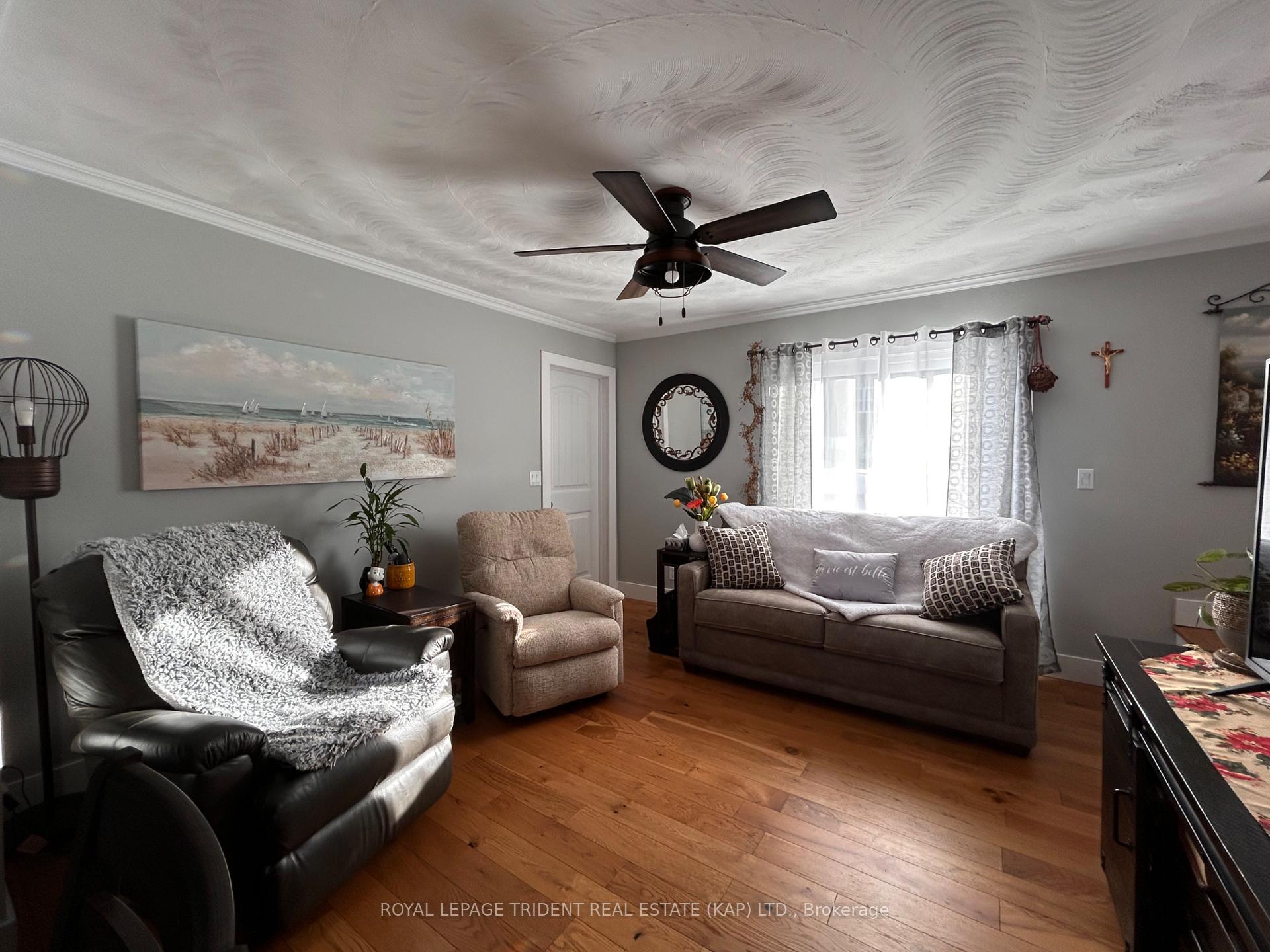 Photo 16 of 11 Cain Avenue, Kapuskasing — HOMEH