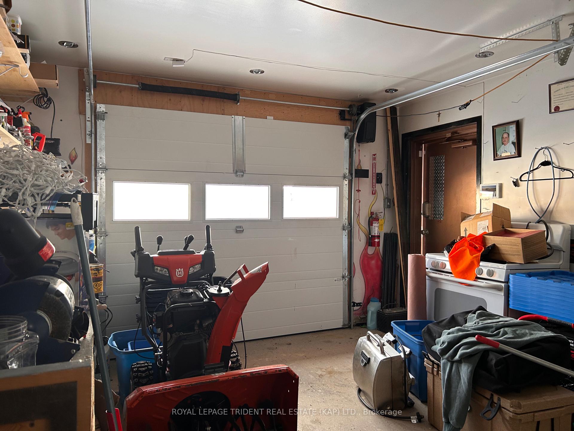 Photo 30 of 11 Cain Avenue, Kapuskasing — HOMEH