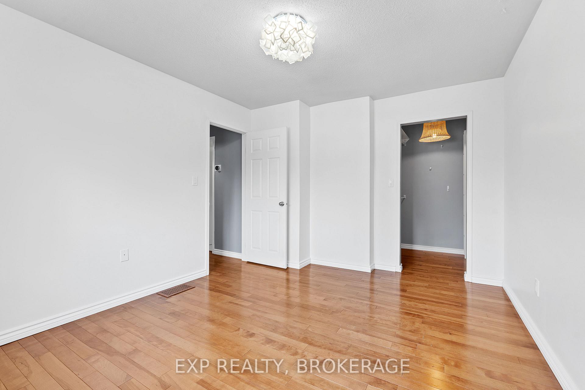 Photo 28 of 926 Cresthill Street, Kingston, North of Taylor-Kidd Blvd — HOMEH