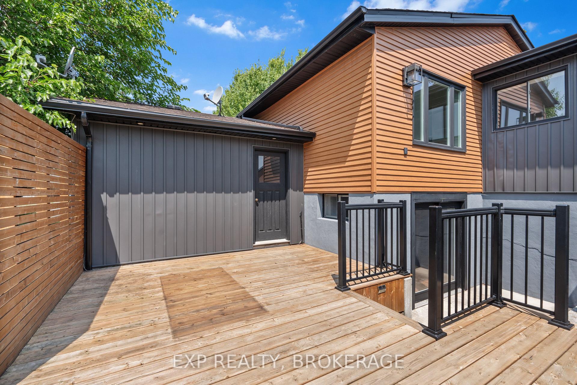 Photo 44 of 926 Cresthill Street, Kingston, North of Taylor-Kidd Blvd — HOMEH