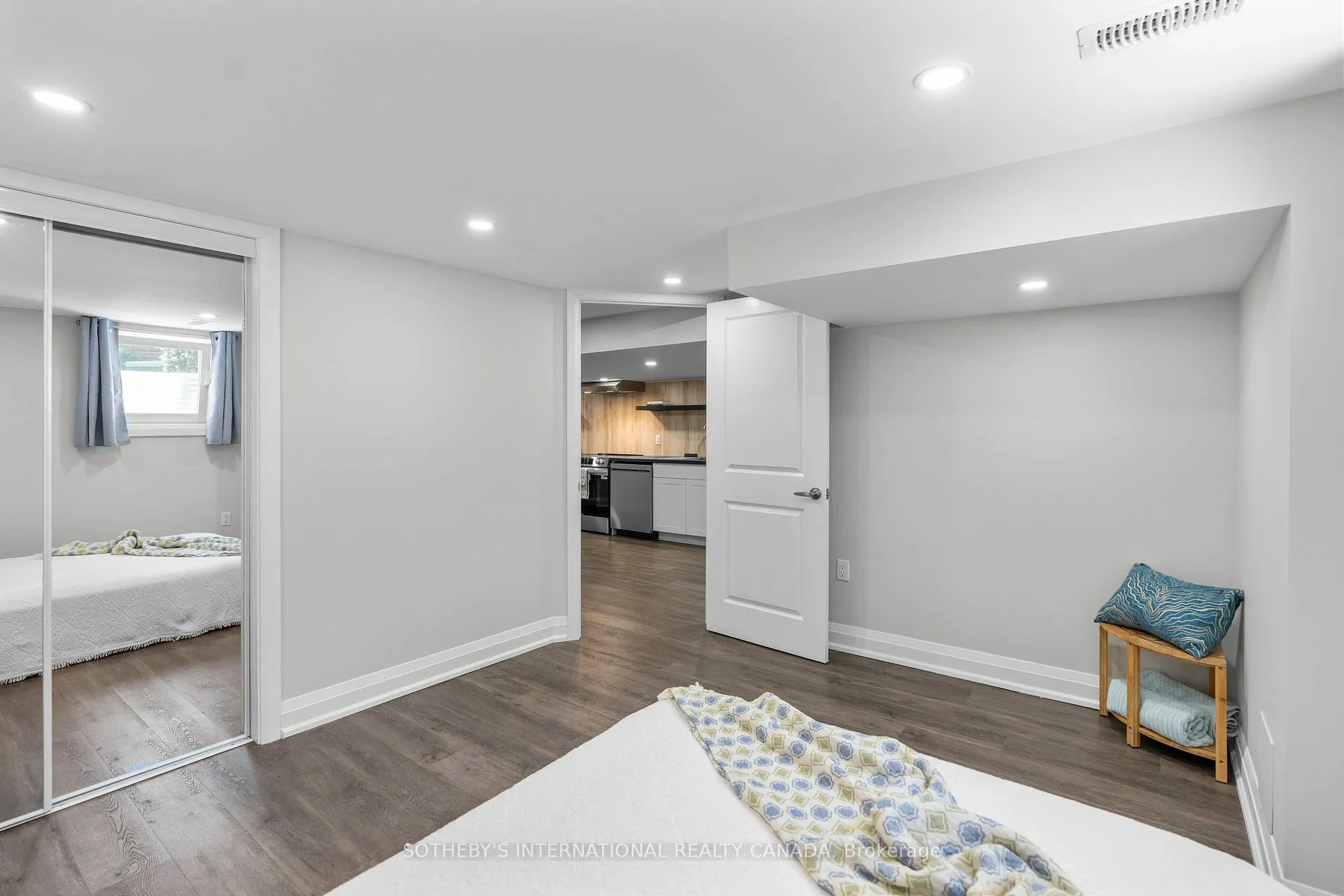 Photo 7 of Unit Lower, 37 Donn Avenue, Hamilton, Stoney Creek — HOMEH