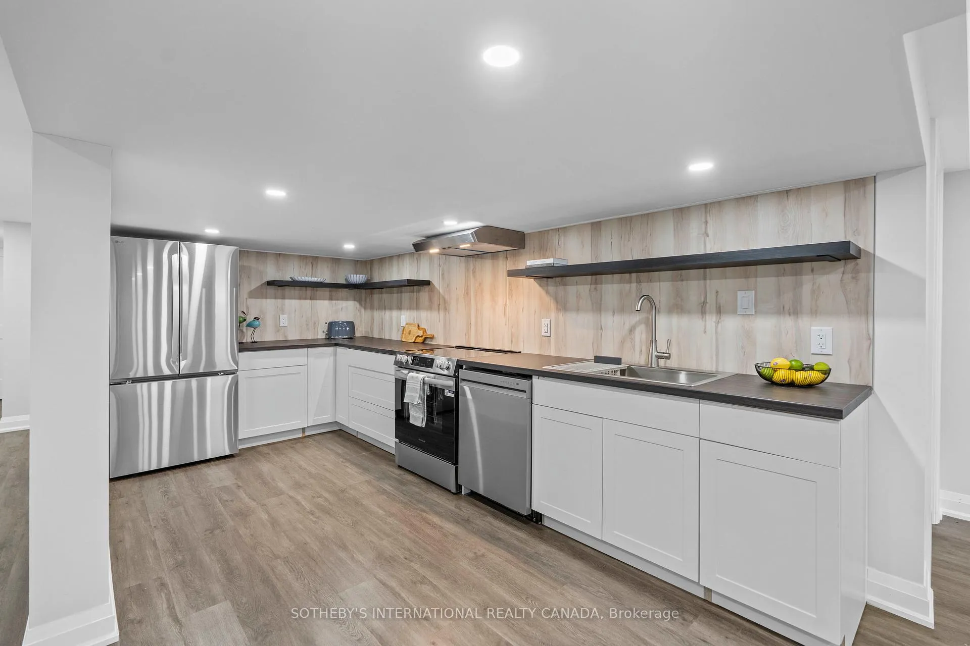 Photo 8 of Unit Lower, 37 Donn Avenue, Hamilton, Stoney Creek — HOMEH