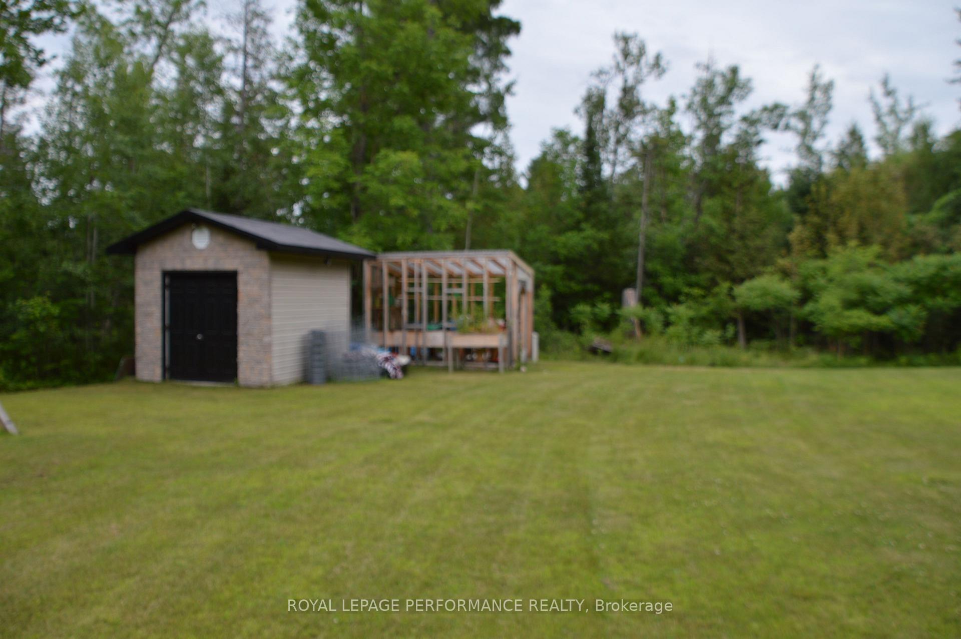 Photo 5 of 78 Eileen Street, Laurentian Valley — HOMEH
