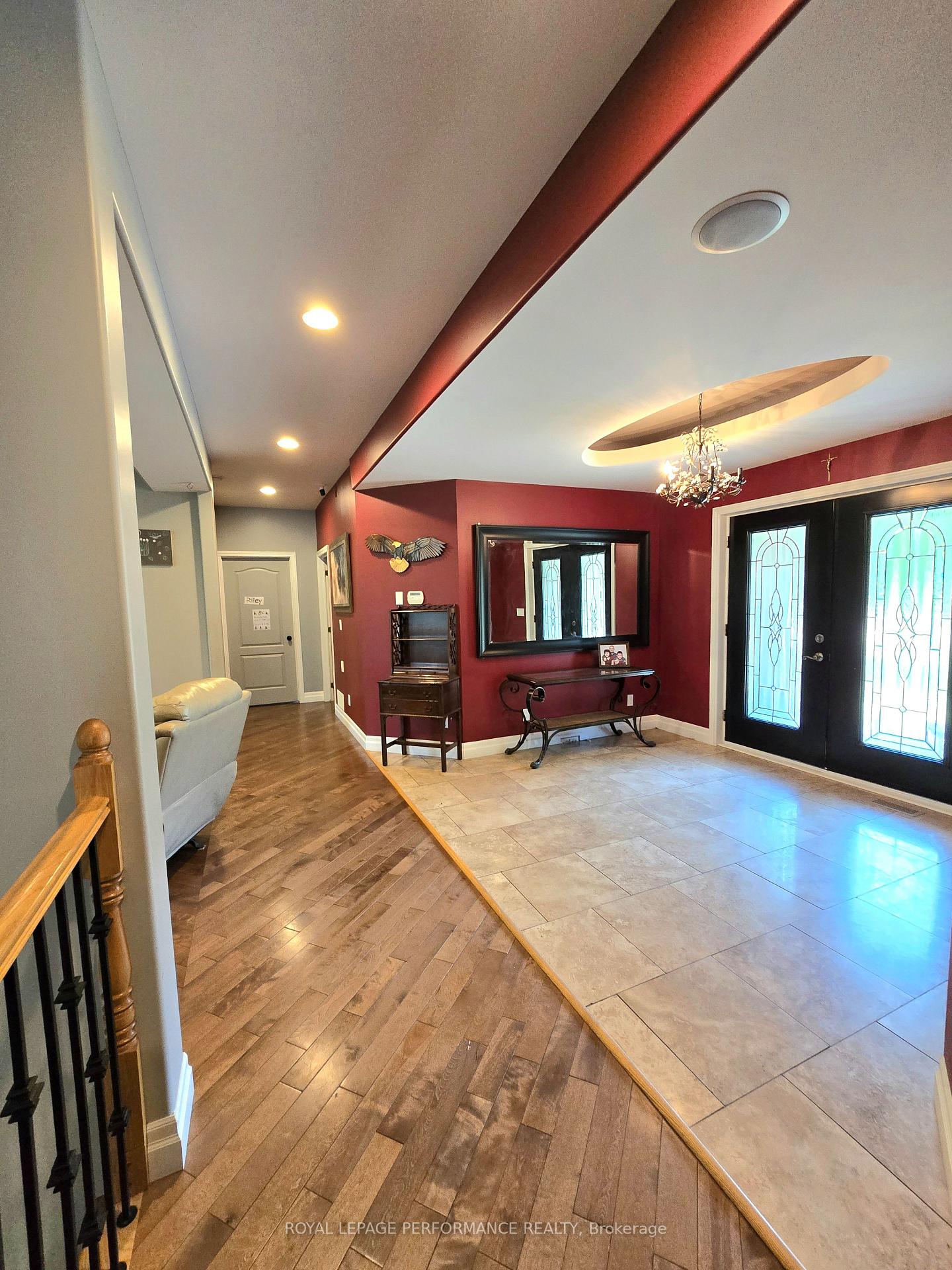 Photo 8 of 78 Eileen Street, Laurentian Valley — HOMEH