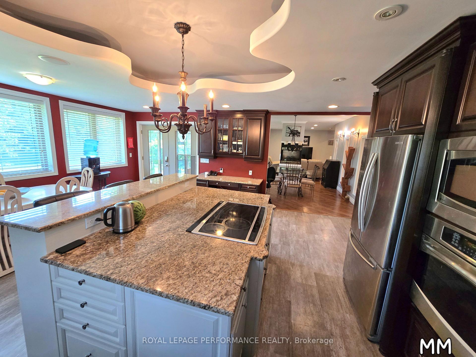 Photo 12 of 78 Eileen Street, Laurentian Valley — HOMEH