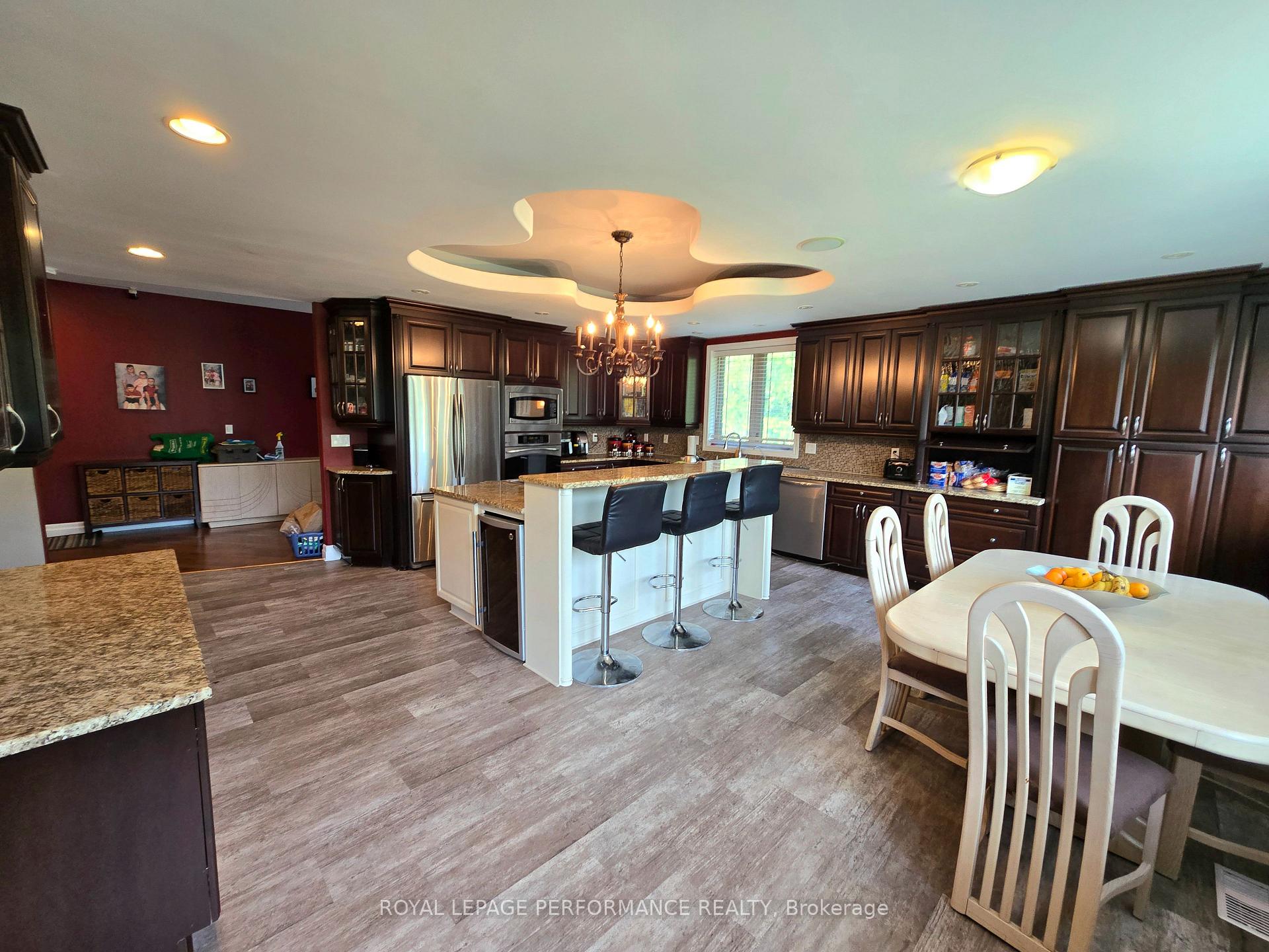 Photo 15 of 78 Eileen Street, Laurentian Valley — HOMEH