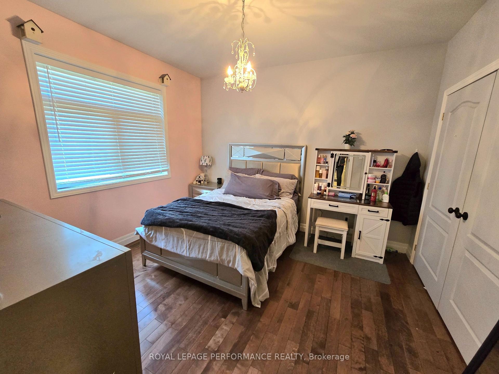 Photo 23 of 78 Eileen Street, Laurentian Valley — HOMEH