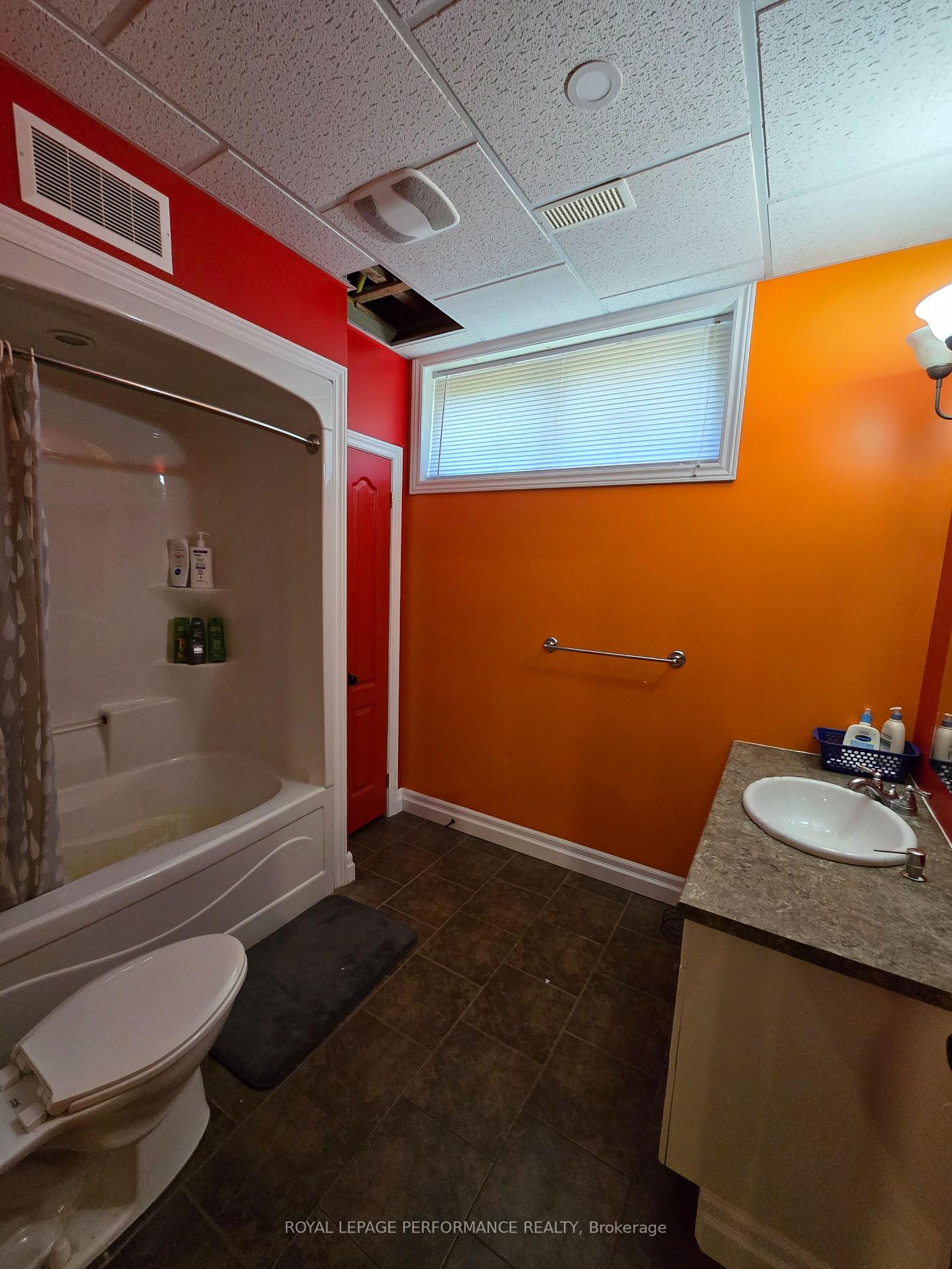 Photo 31 of 78 Eileen Street, Laurentian Valley — HOMEH