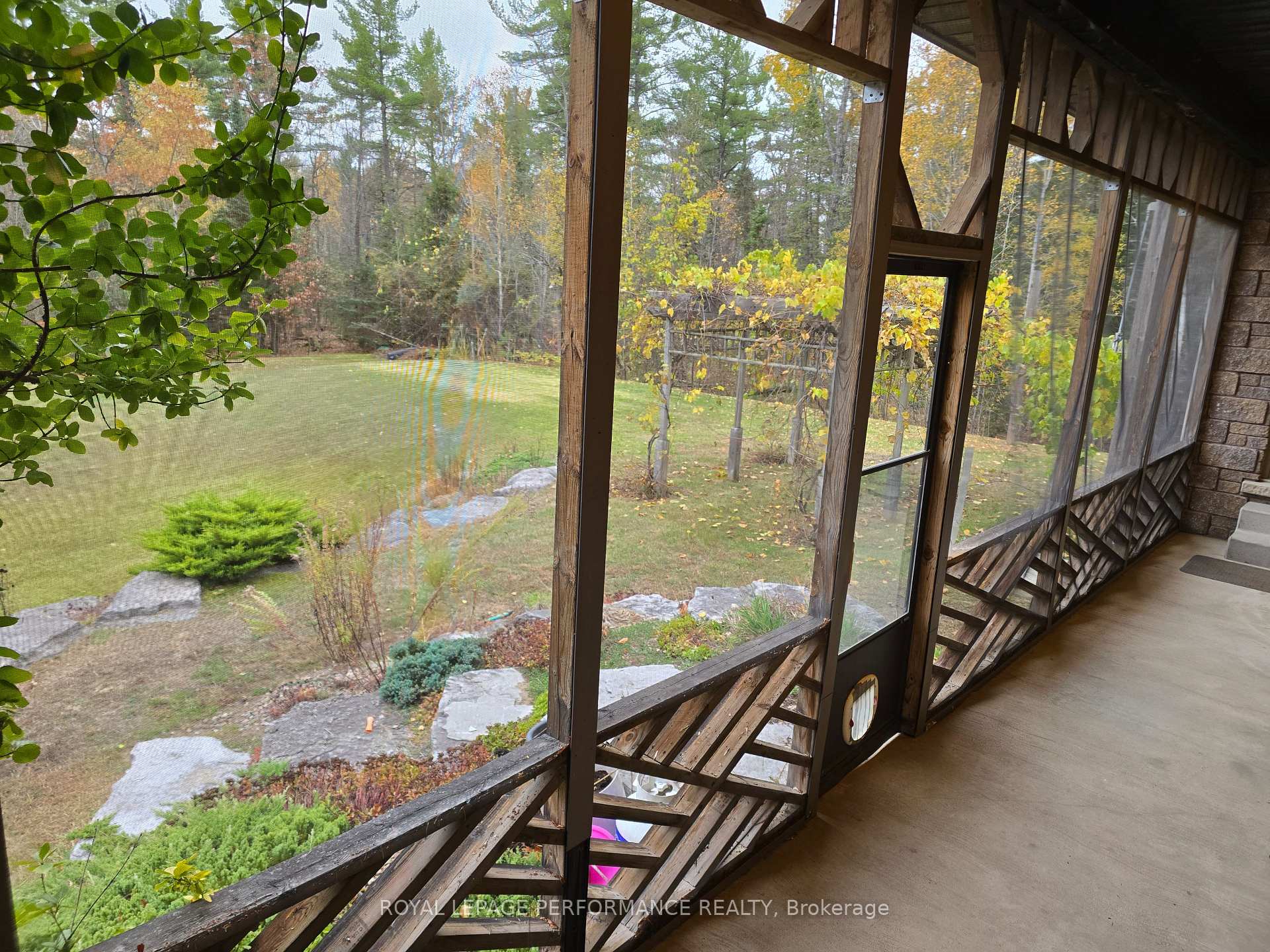 Photo 37 of 78 Eileen Street, Laurentian Valley — HOMEH