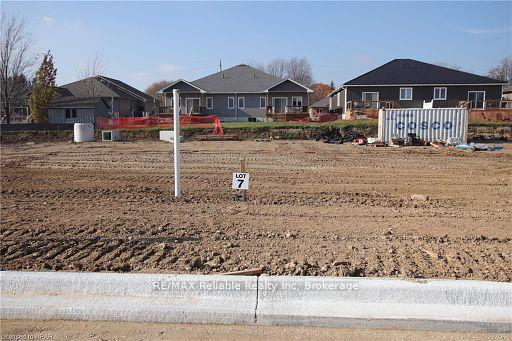 Photo 1 of 784&786 Bryans Drive, Huron East, Brussels — HOMEH