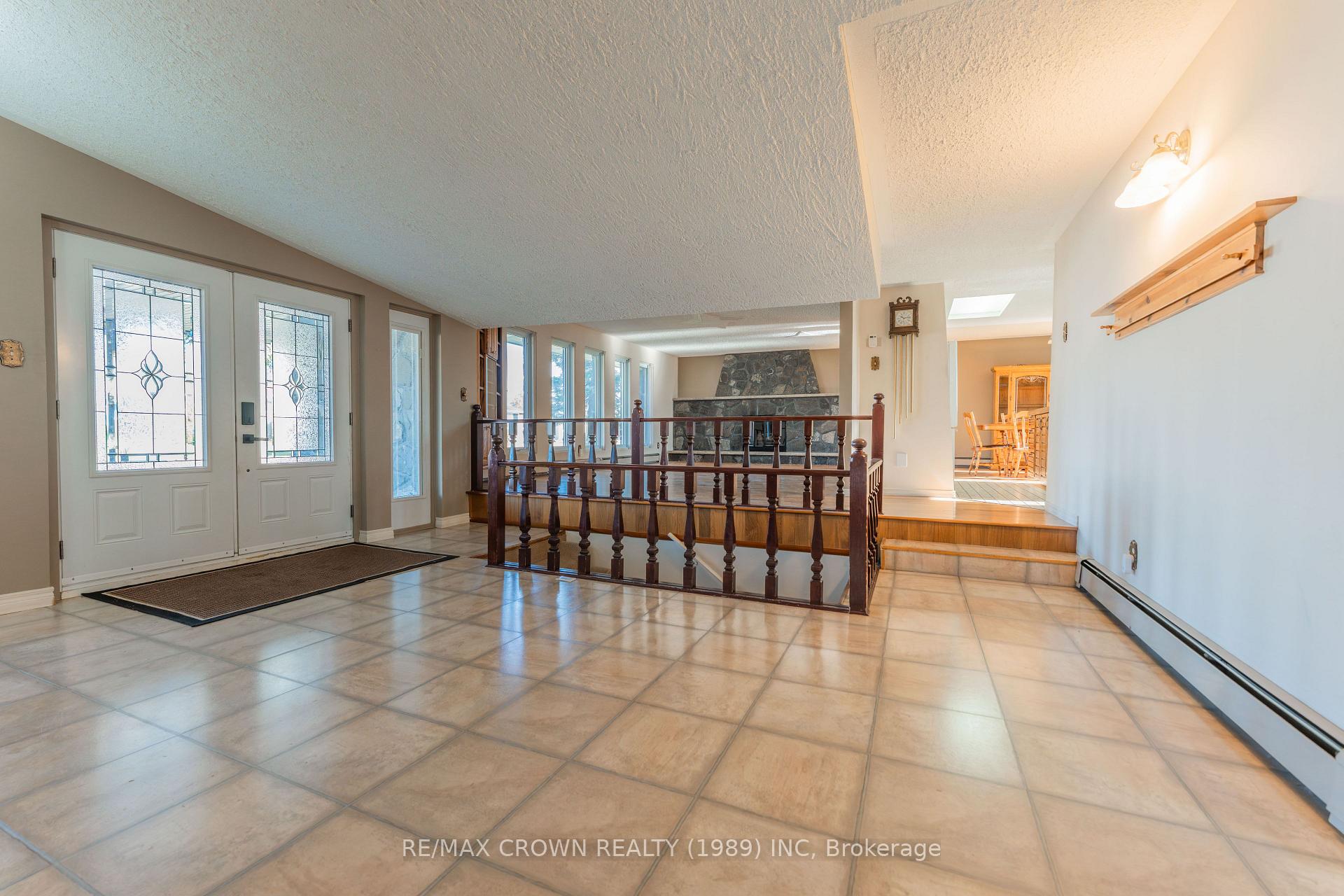Photo 8 of 49 Hazel Street, Kapuskasing — HOMEH
