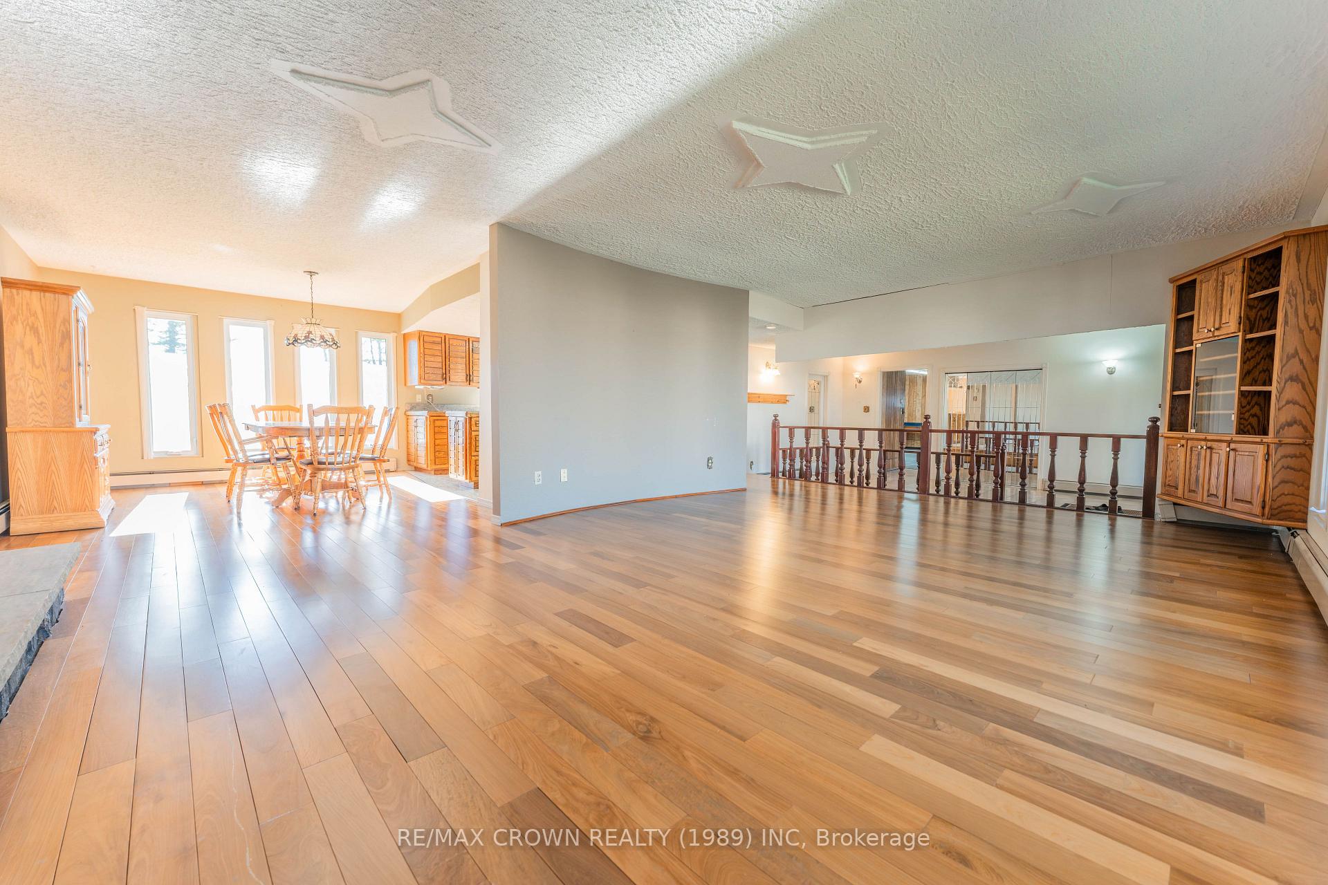 Photo 13 of 49 Hazel Street, Kapuskasing — HOMEH