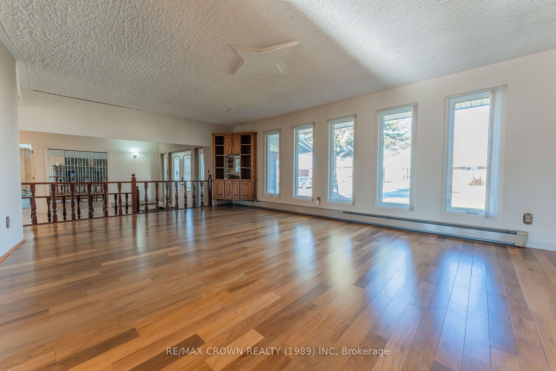 Photo 14 of 49 Hazel Street, Kapuskasing — HOMEH