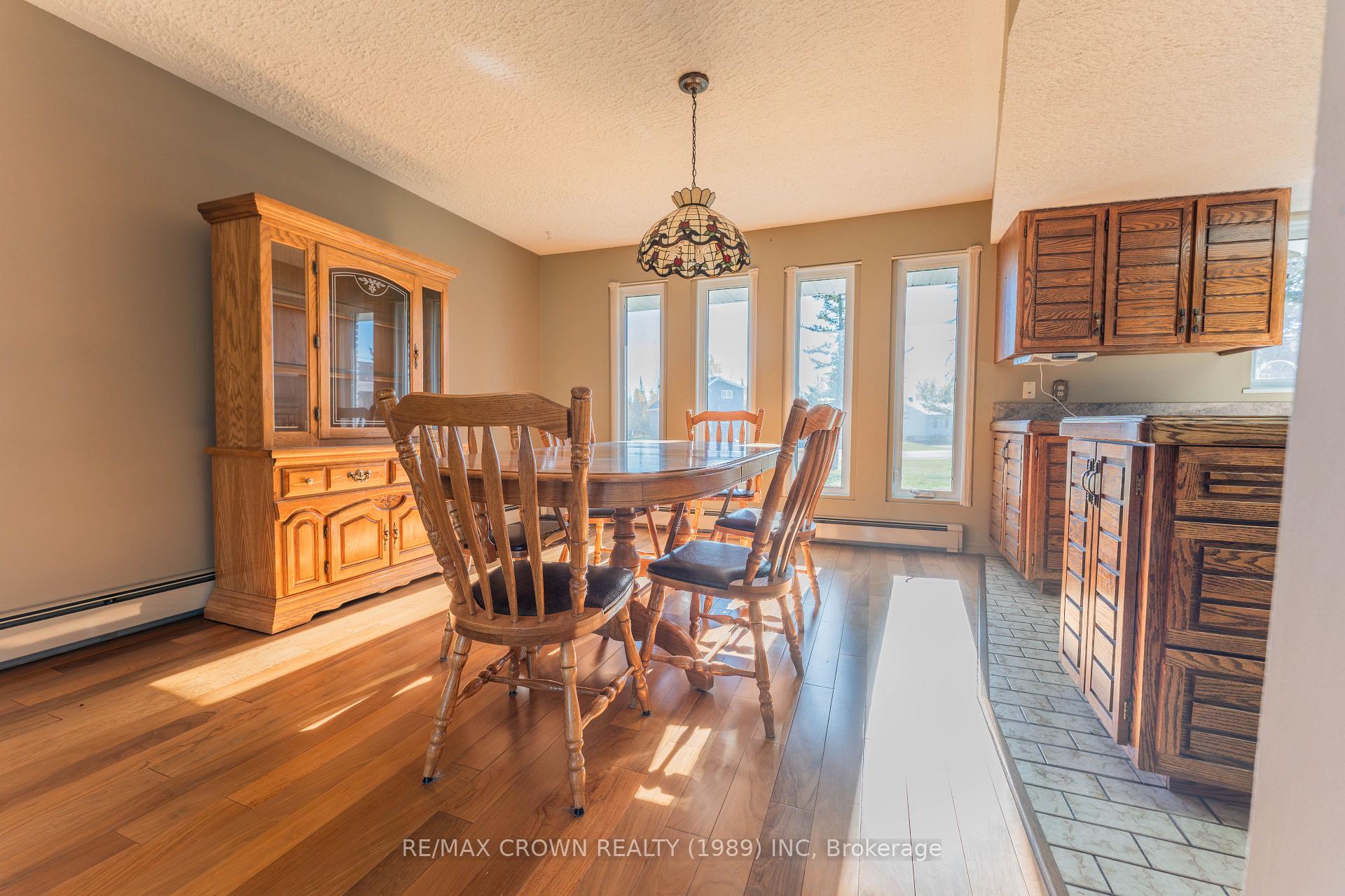 Photo 16 of 49 Hazel Street, Kapuskasing — HOMEH
