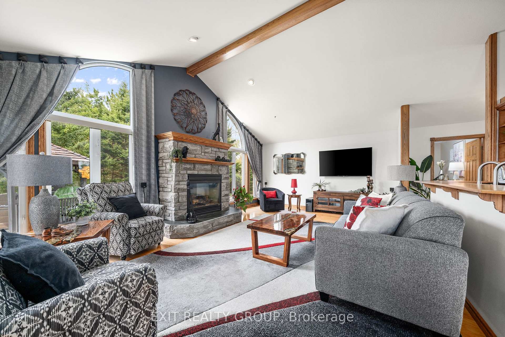 Photo 10 of 39 Woods Road, Madoc — HOMEH
