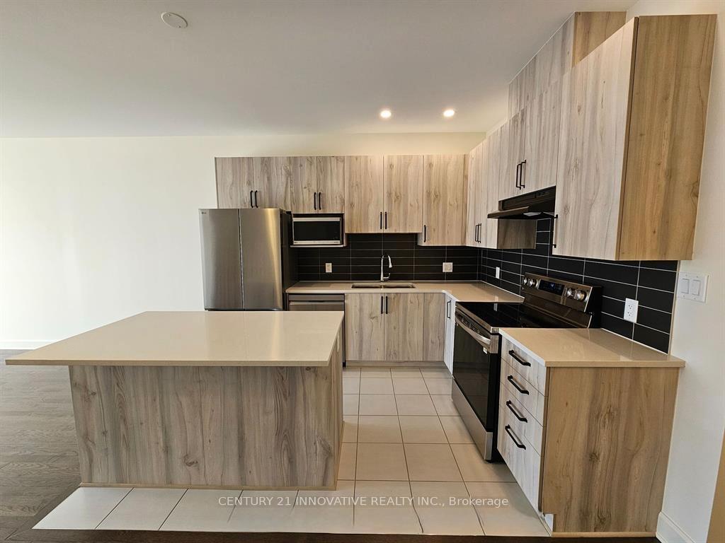 Photo 4 of 1307 Demers Avenue, Kingston, East Gardiners Rd — HOMEH