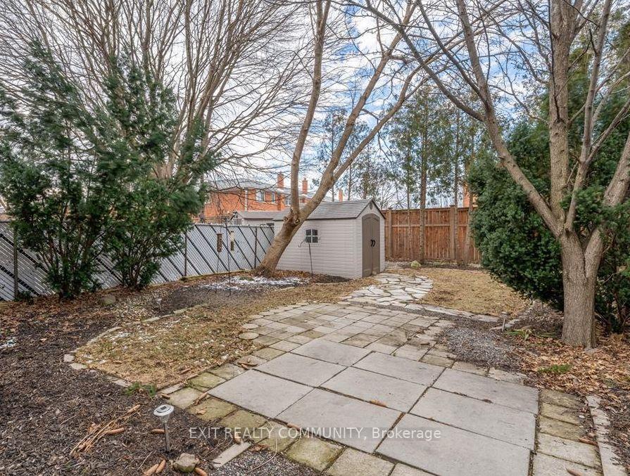 Photo 19 of 651 Roger Street, Sarnia — HOMEH
